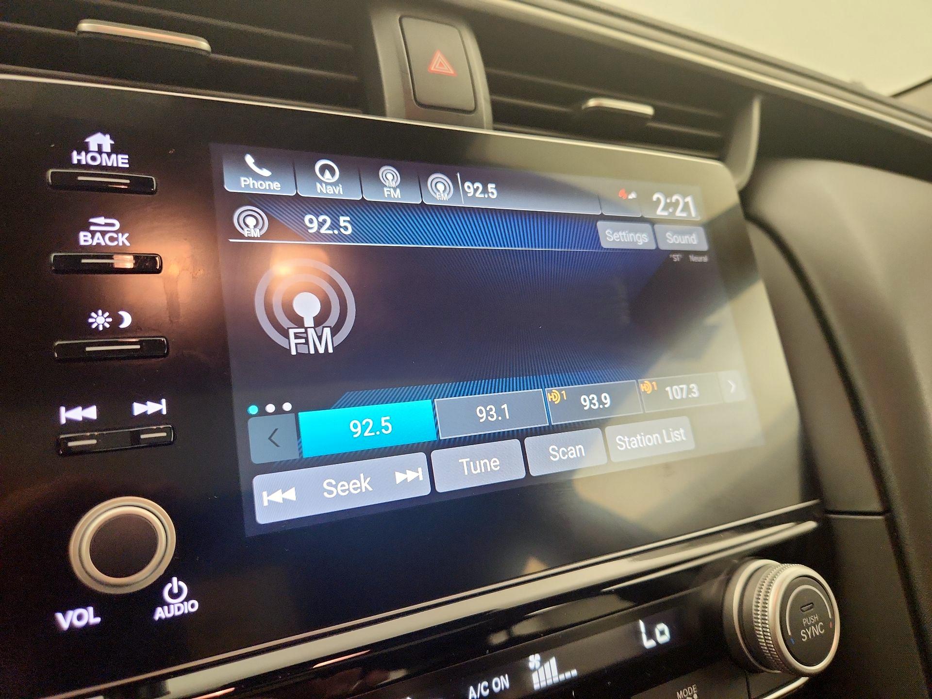 Thumbnail: 2019 Honda Insight - 16
