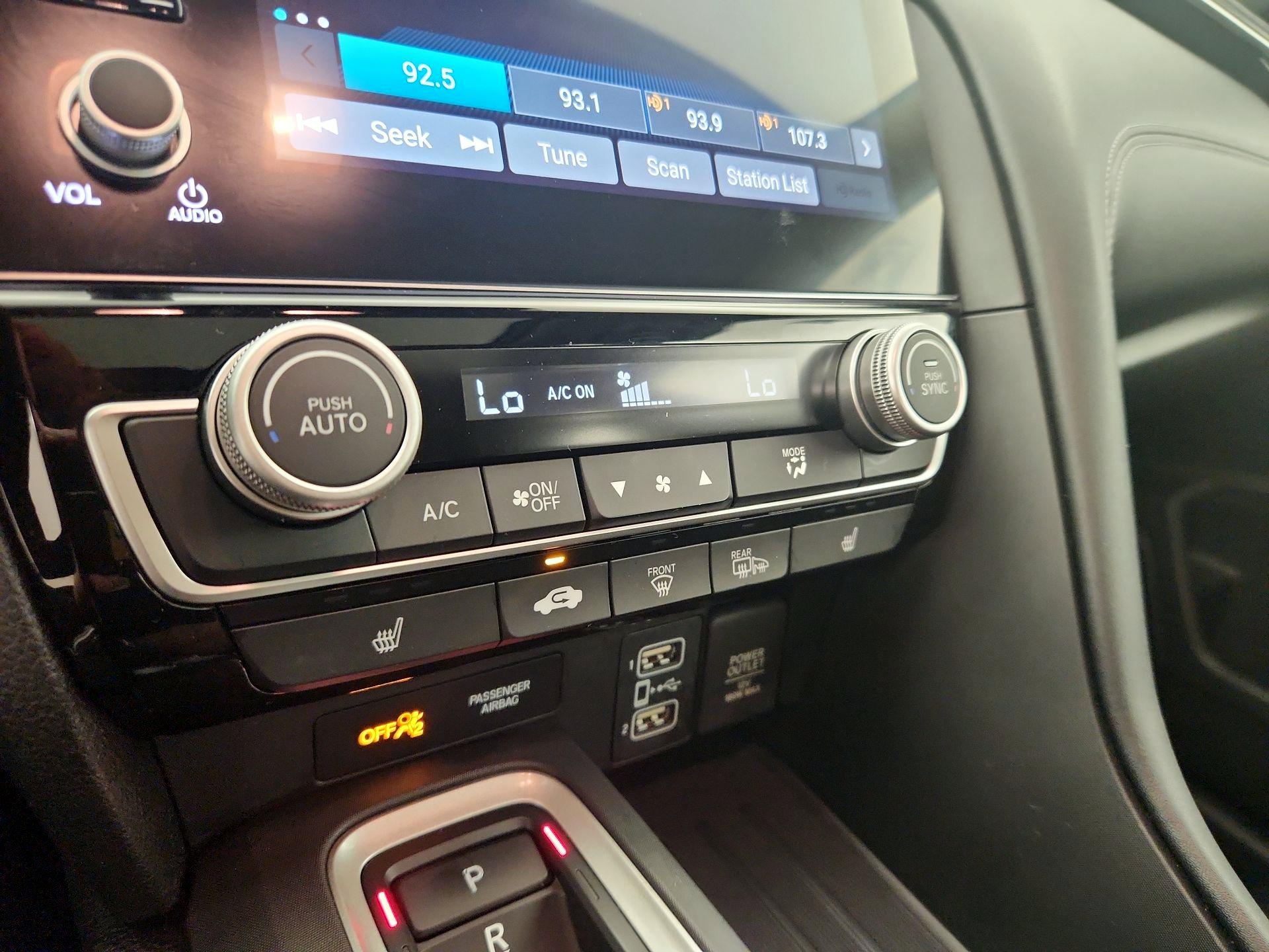 Thumbnail: 2019 Honda Insight - 17