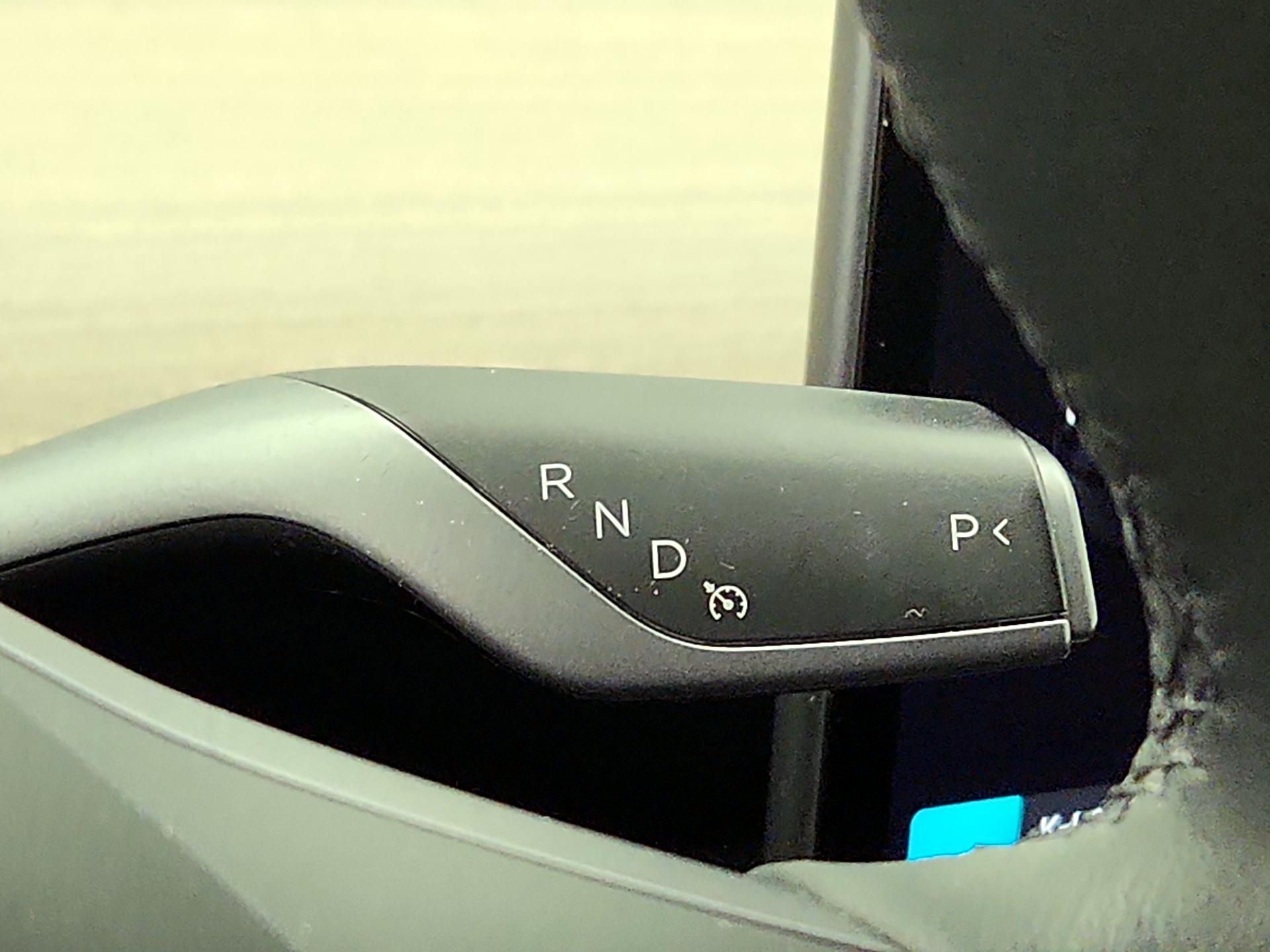 Thumbnail: 2021 Tesla Model 3 - 17
