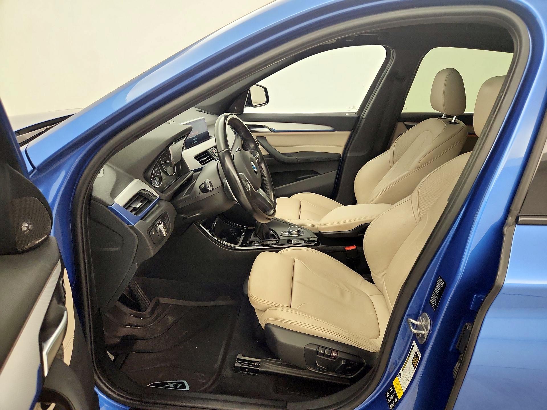 Thumbnail: 2018 BMW X1 - 11