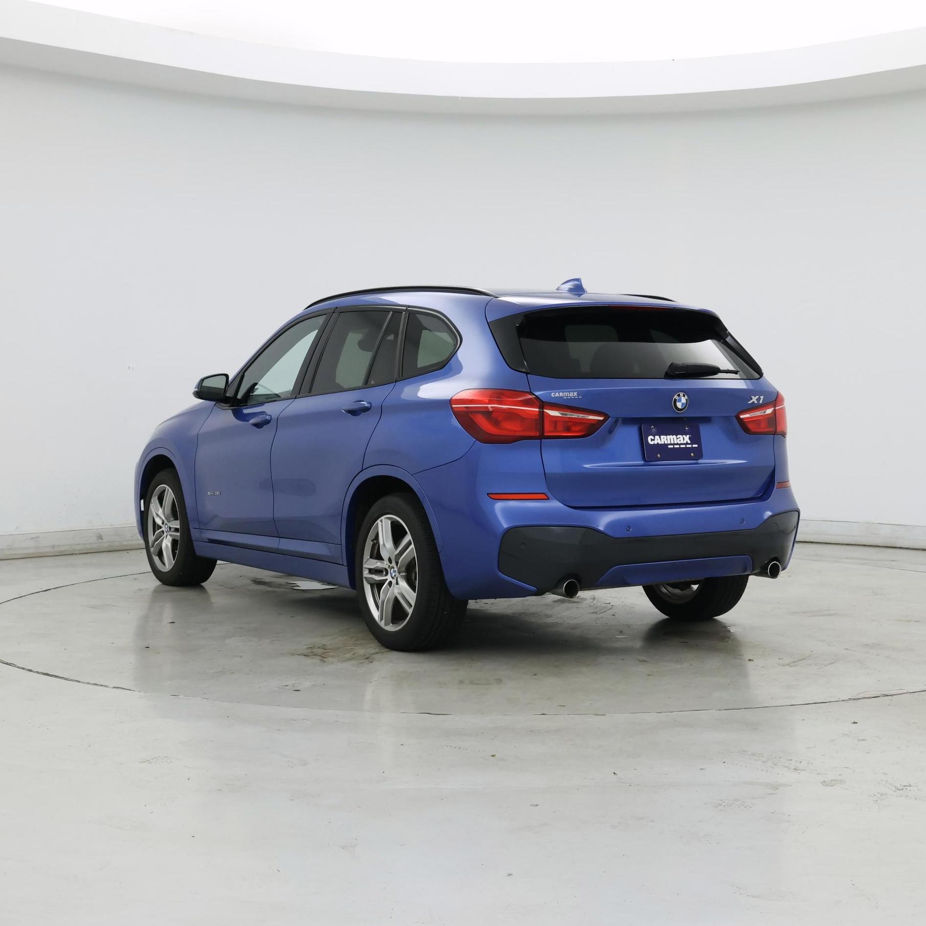 Thumbnail: 2018 BMW X1 - 2