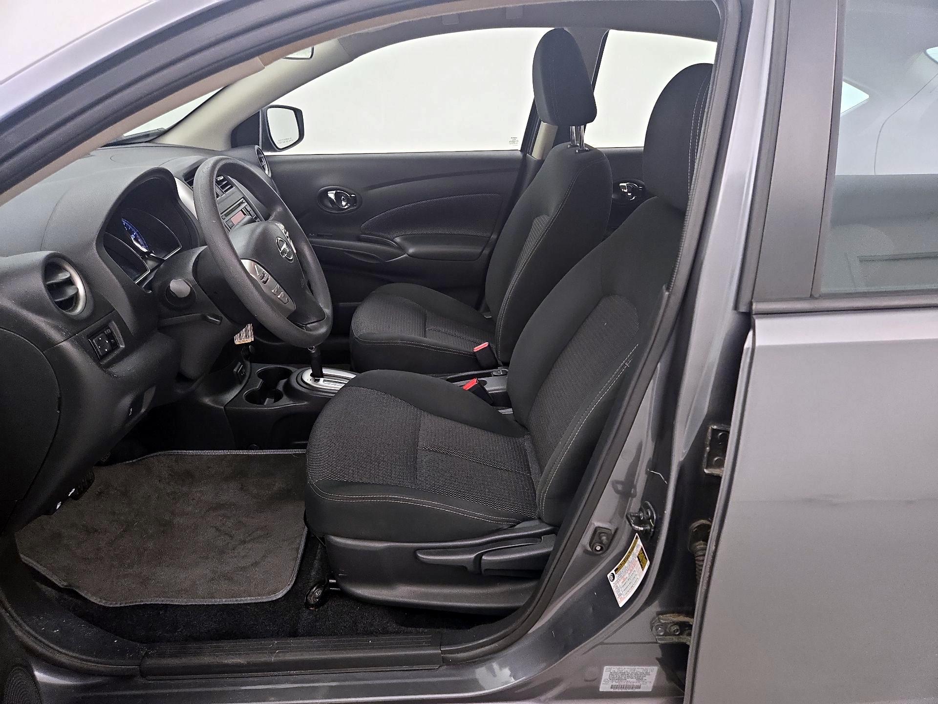 Thumbnail: 2017 Nissan Versa - 11