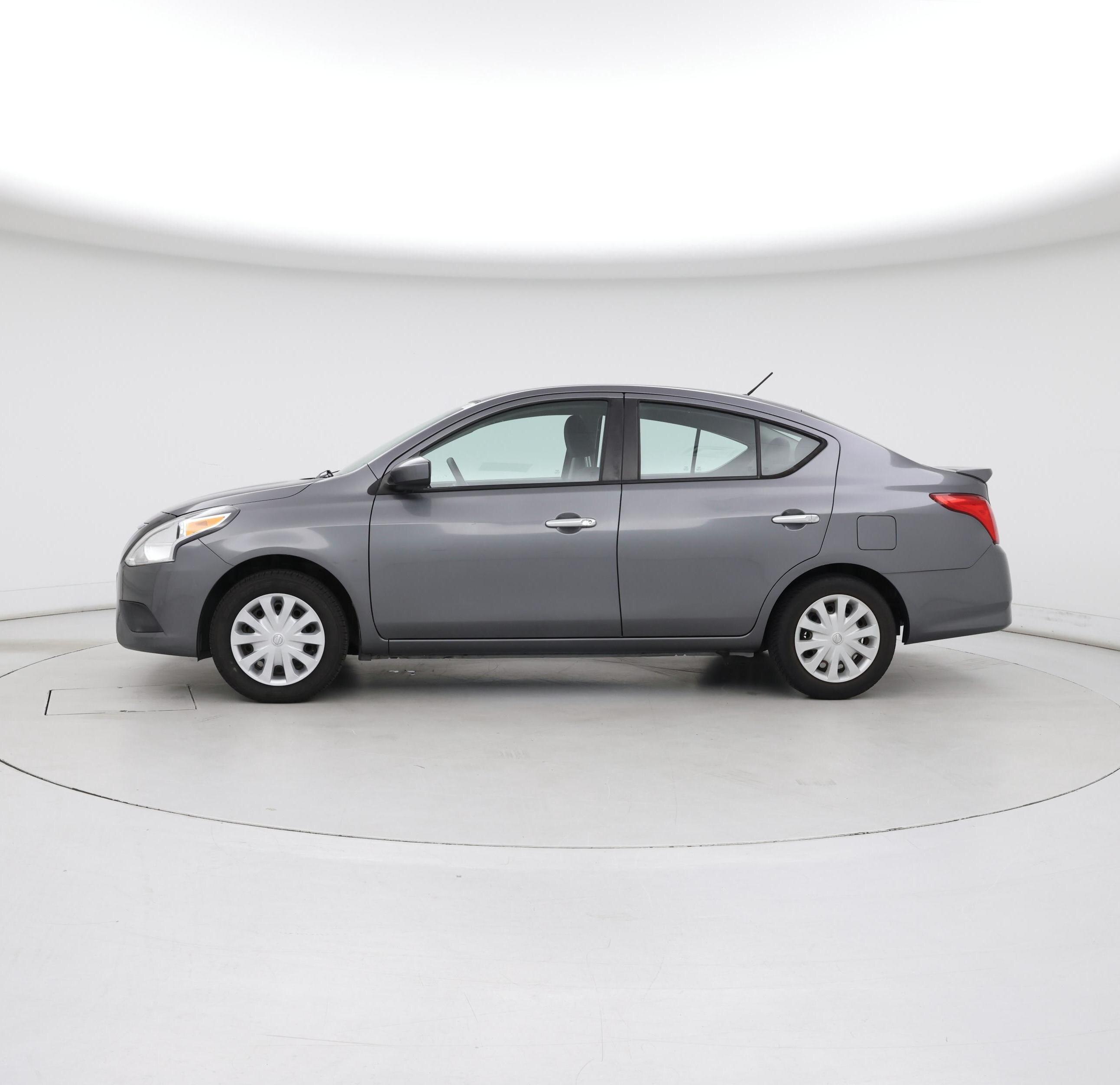 Thumbnail: 2017 Nissan Versa - 3