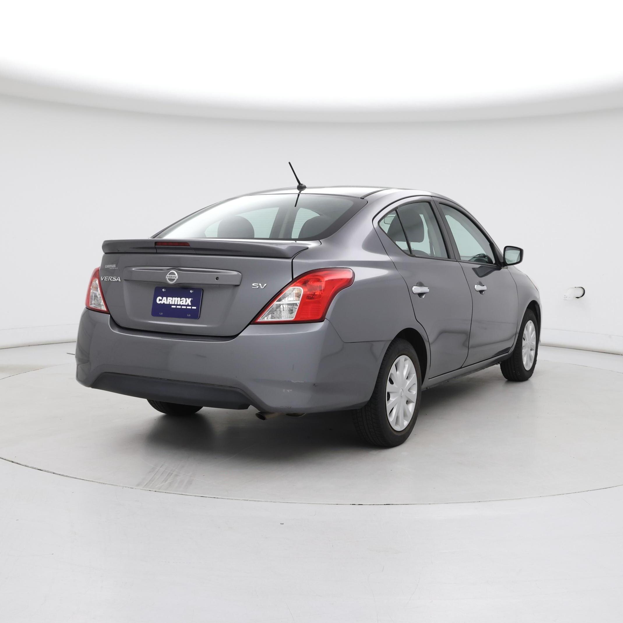 Thumbnail: 2017 Nissan Versa - 8