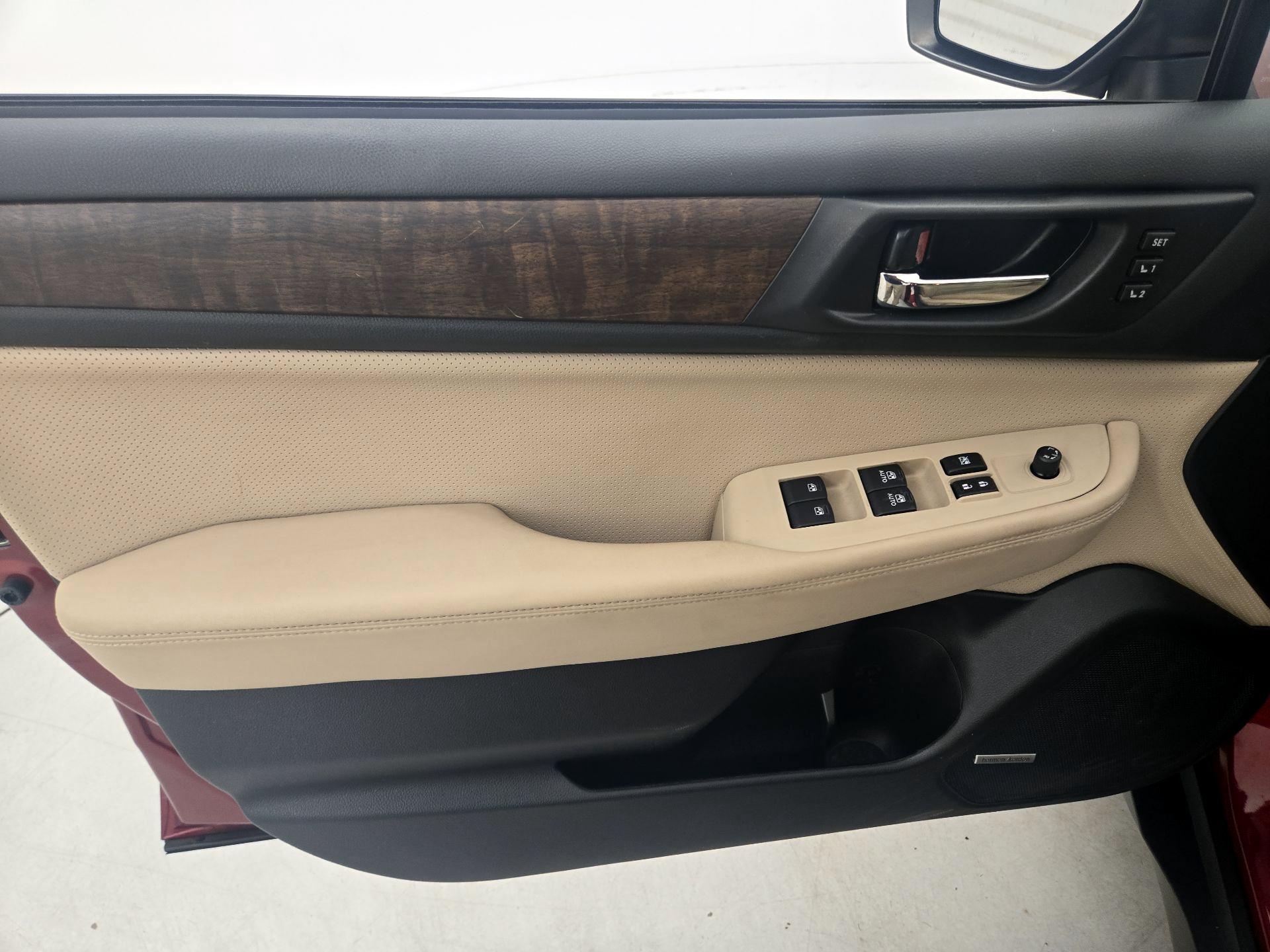 Thumbnail: 2016 Subaru Outback - 12