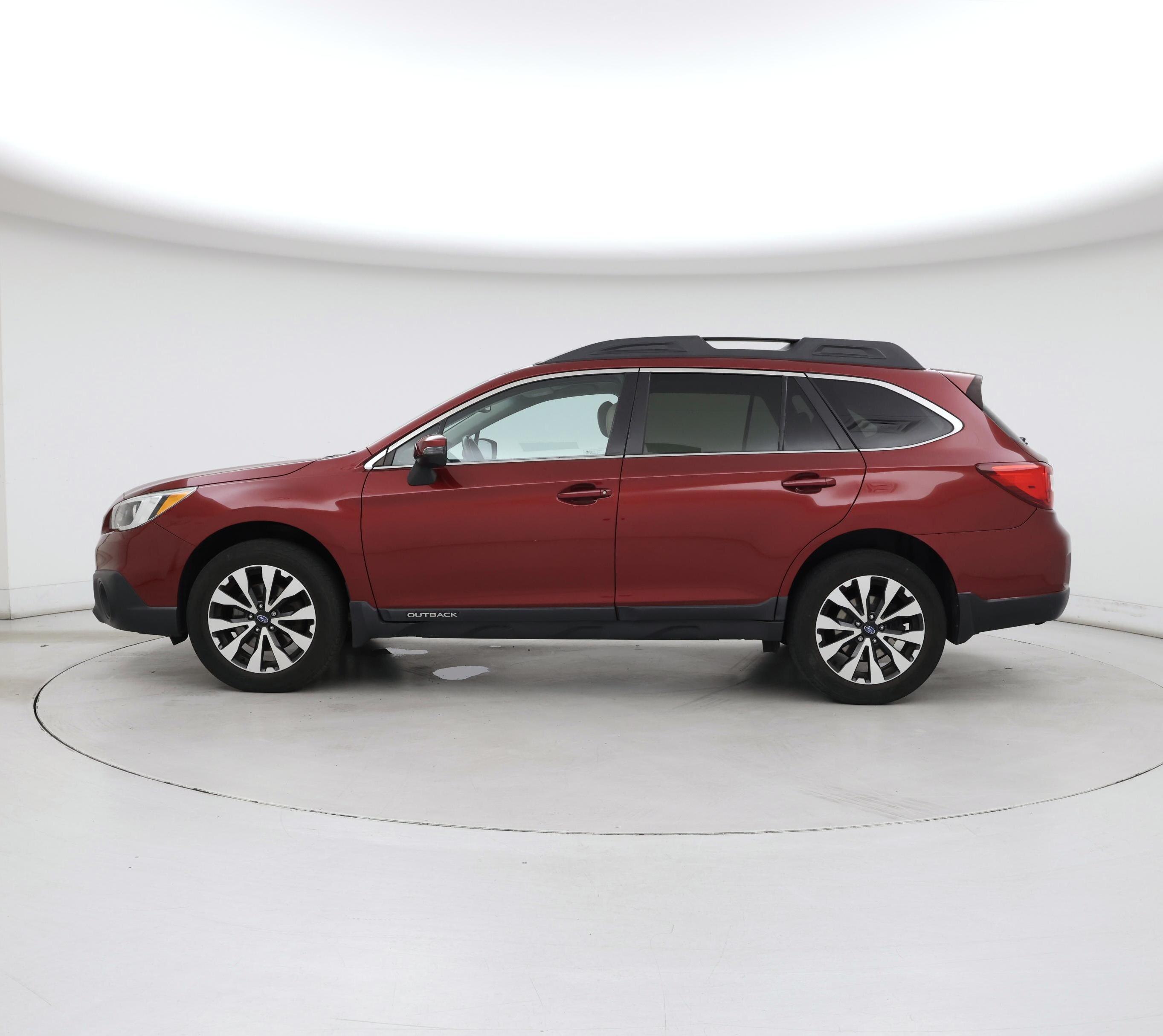 Thumbnail: 2016 Subaru Outback - 3