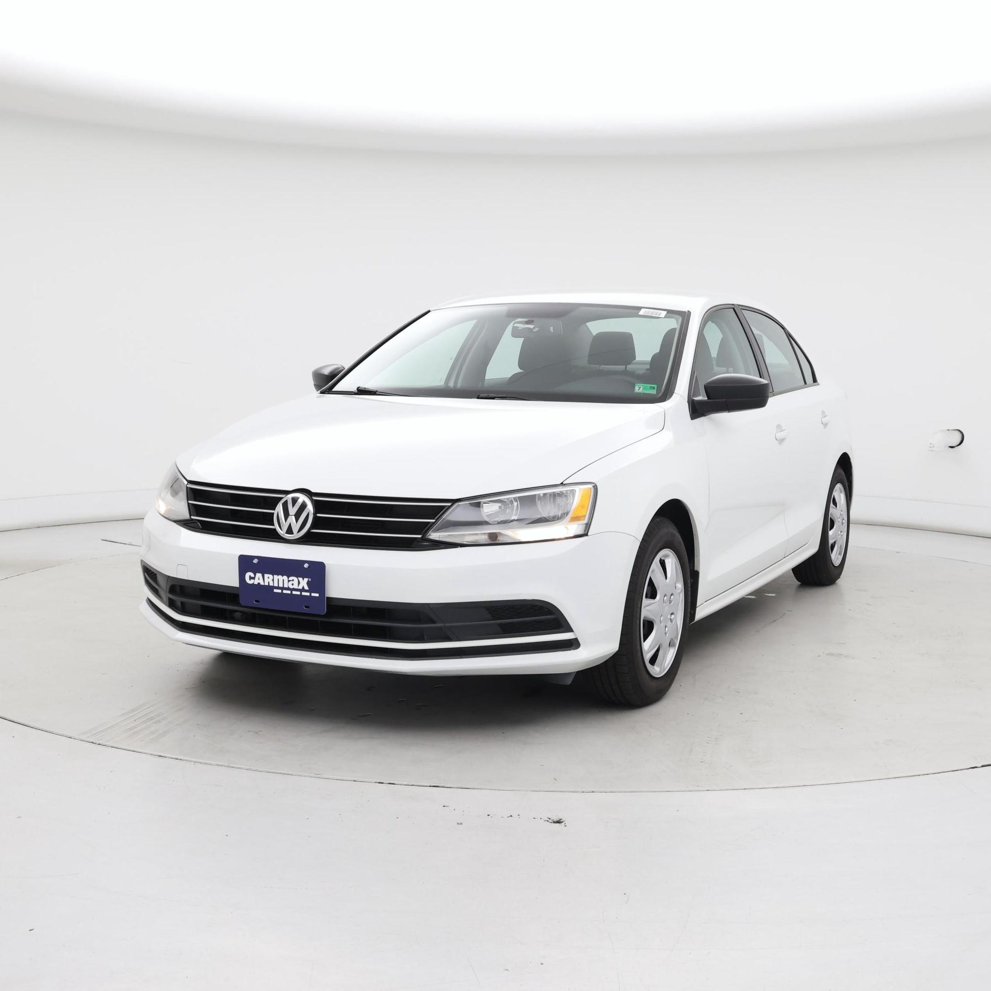 Thumbnail: 2015 Volkswagen Jetta - 4