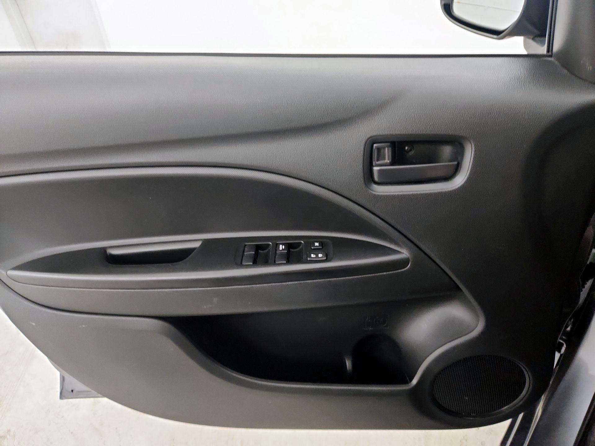 Thumbnail: 2022 Mitsubishi Mirage G4 - 12