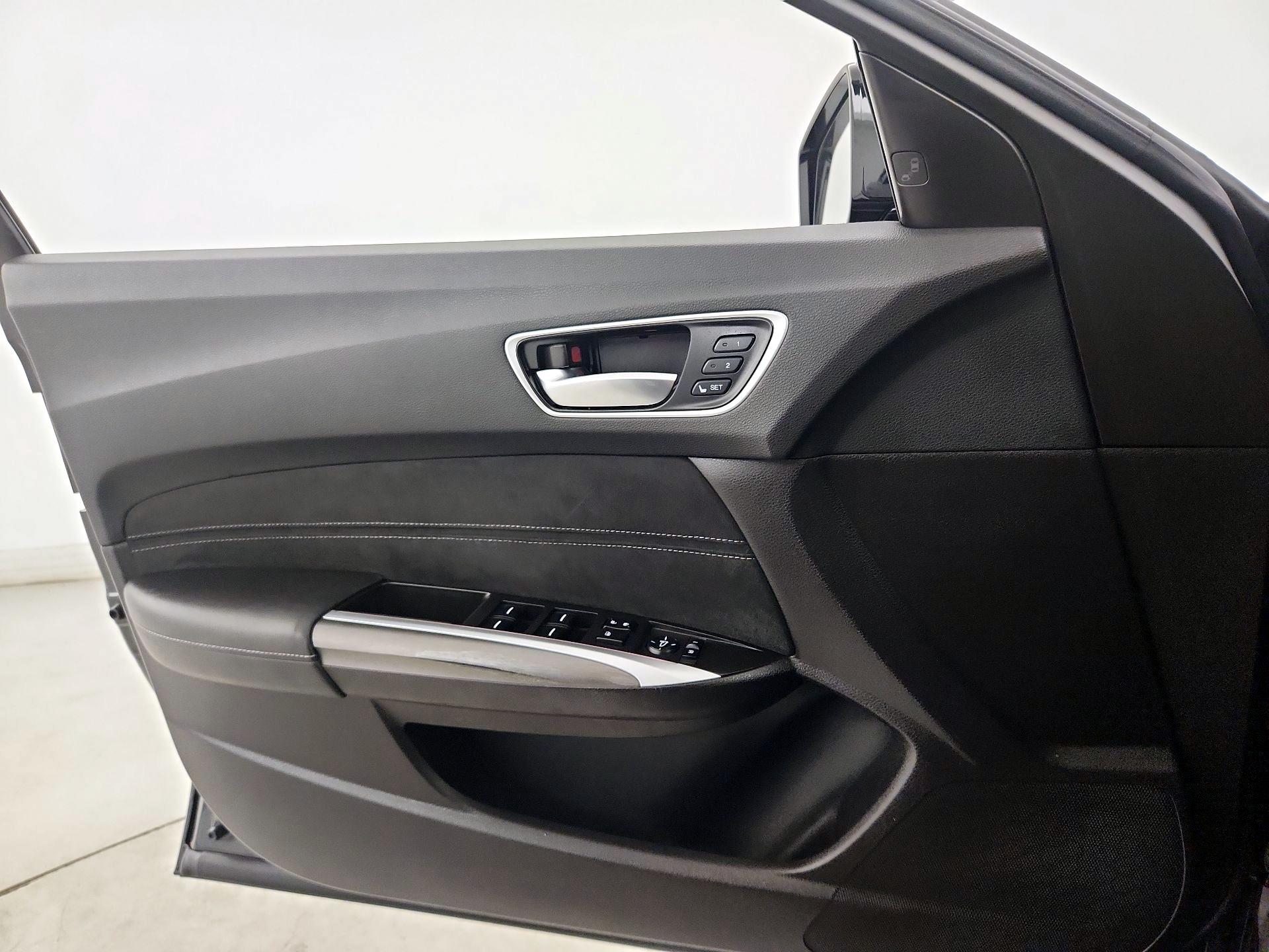 Thumbnail: 2019 Acura TLX - 13
