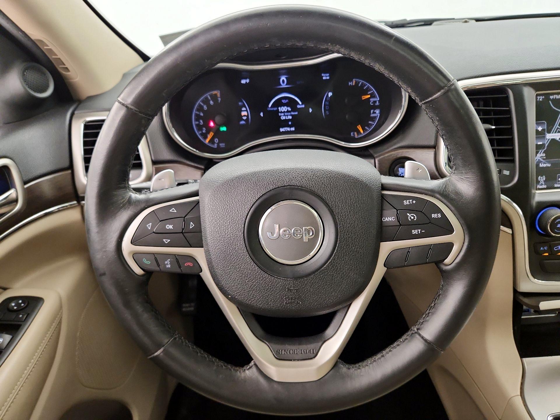 Thumbnail: 2015 Jeep Grand Cherokee - 10