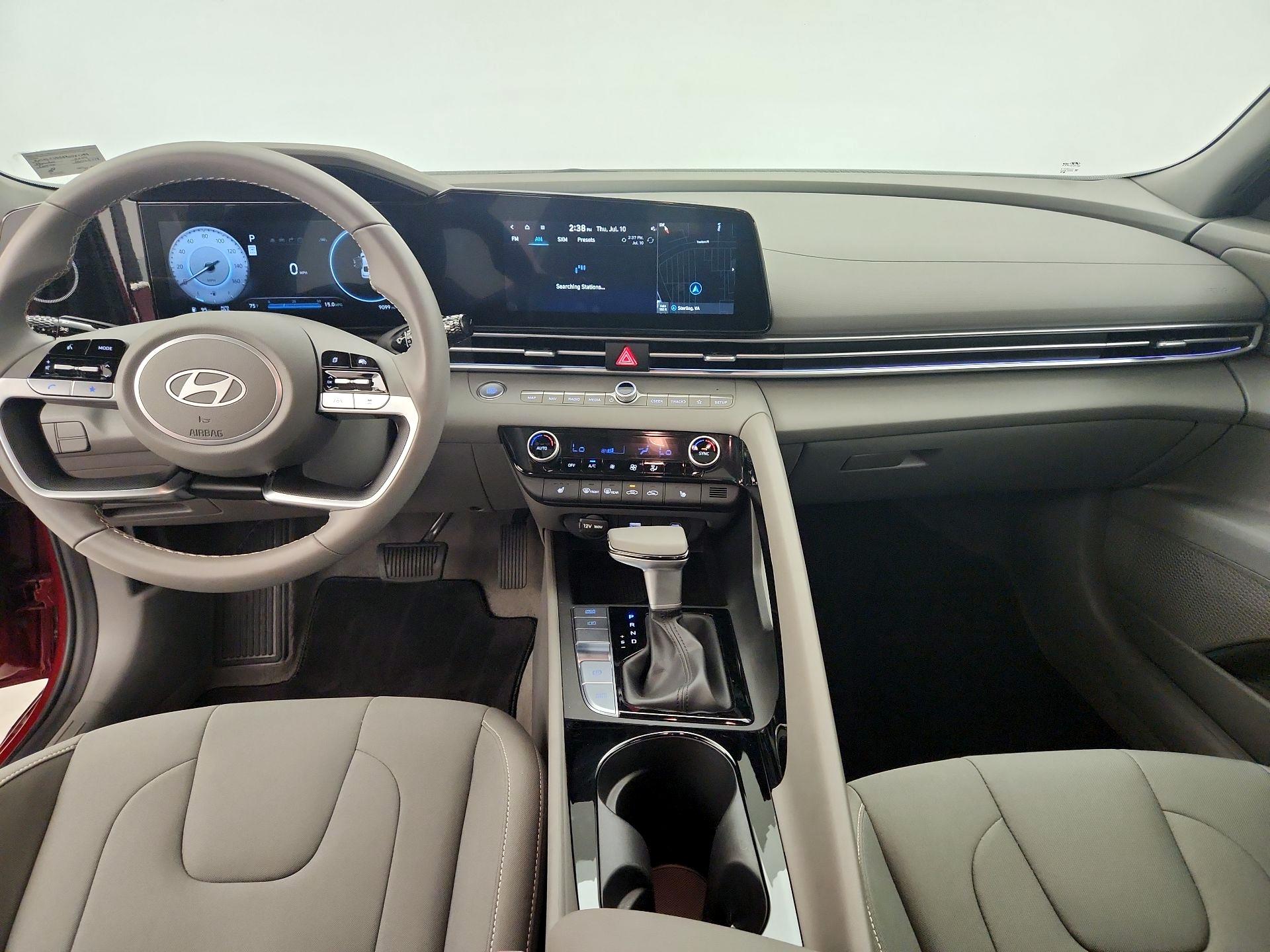 Thumbnail: 2024 Hyundai Elantra - 9