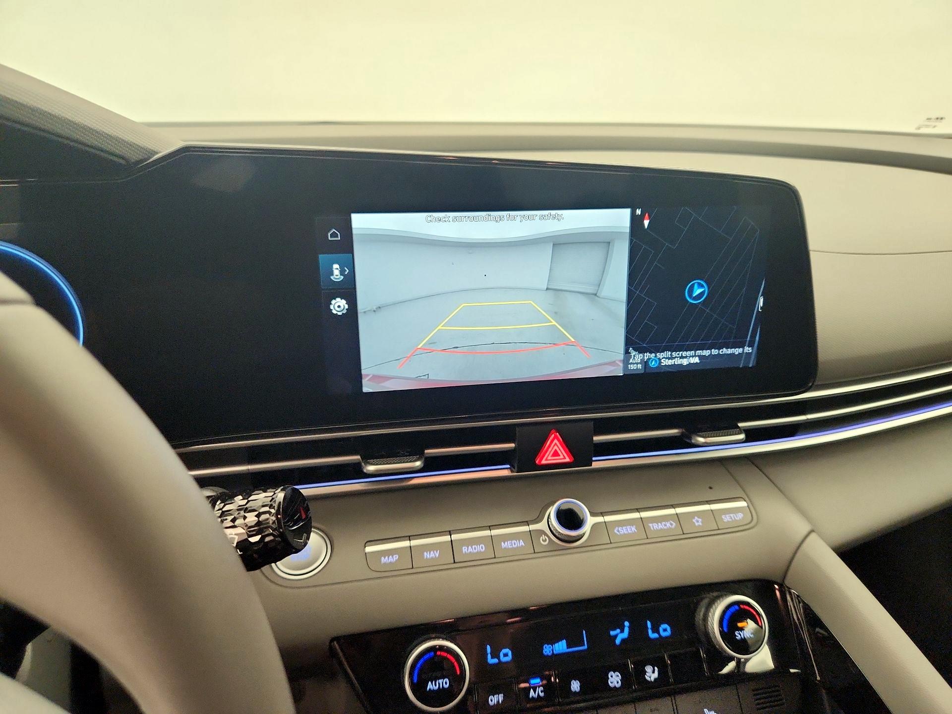 Thumbnail: 2024 Hyundai Elantra - 15