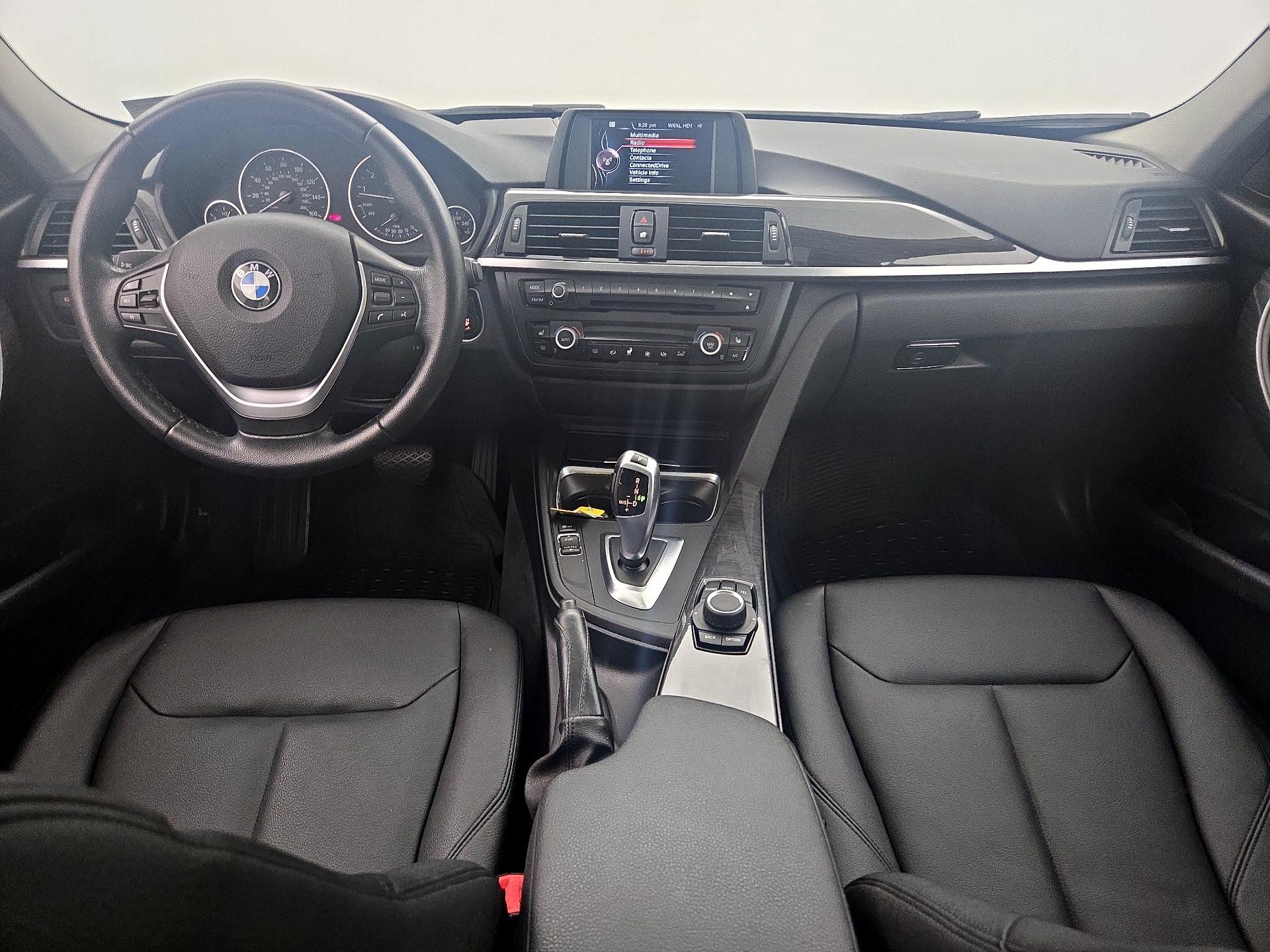 Thumbnail: 2015 BMW 3 Series - 9