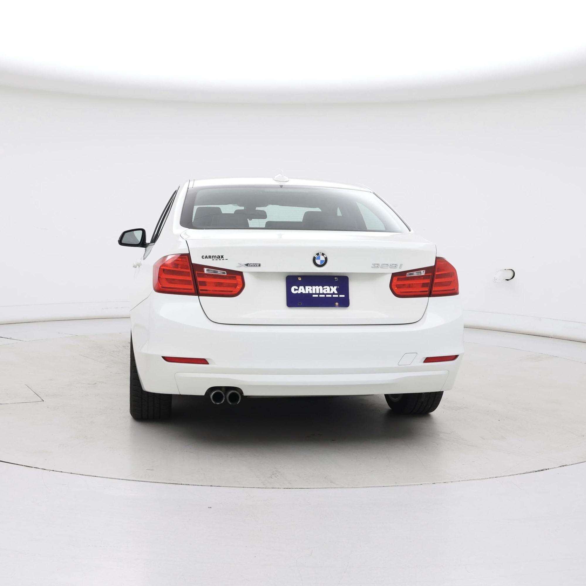 Thumbnail: 2015 BMW 3 Series - 6