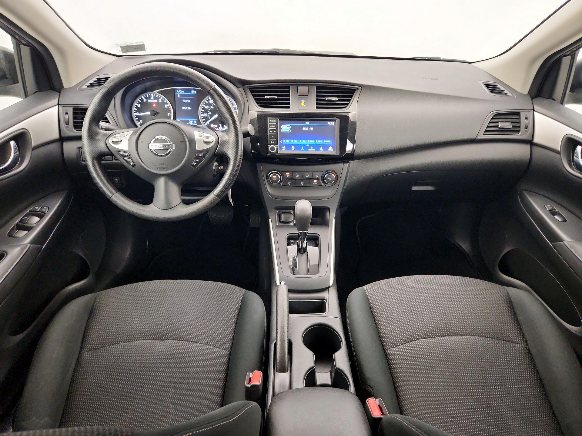 Thumbnail: 2019 Nissan Sentra - 9