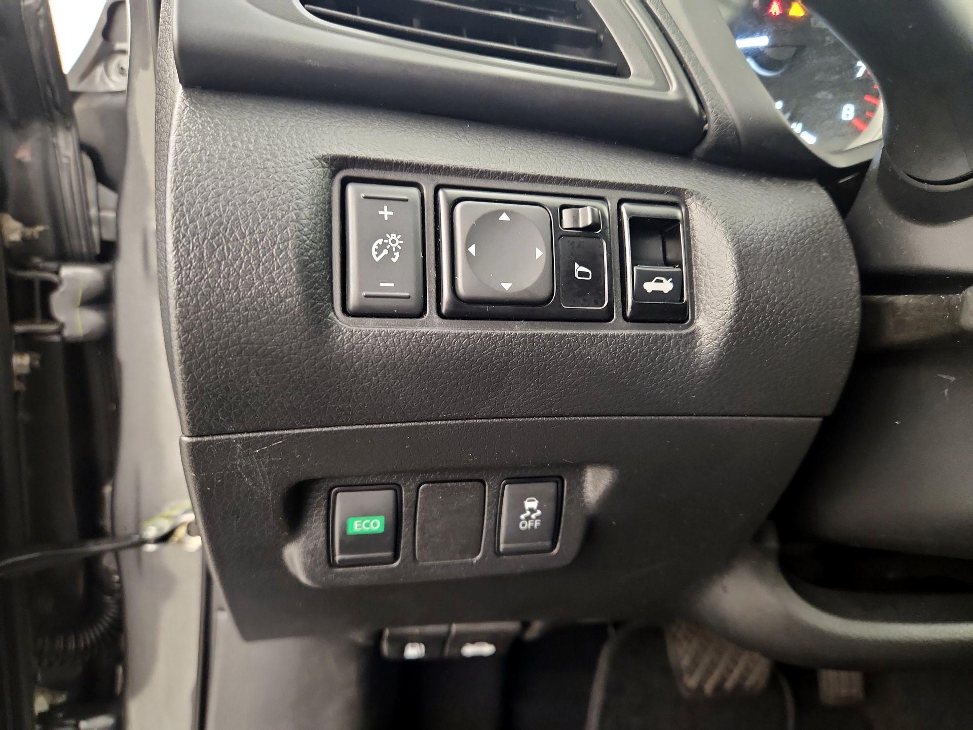 Thumbnail: 2019 Nissan Sentra - 13