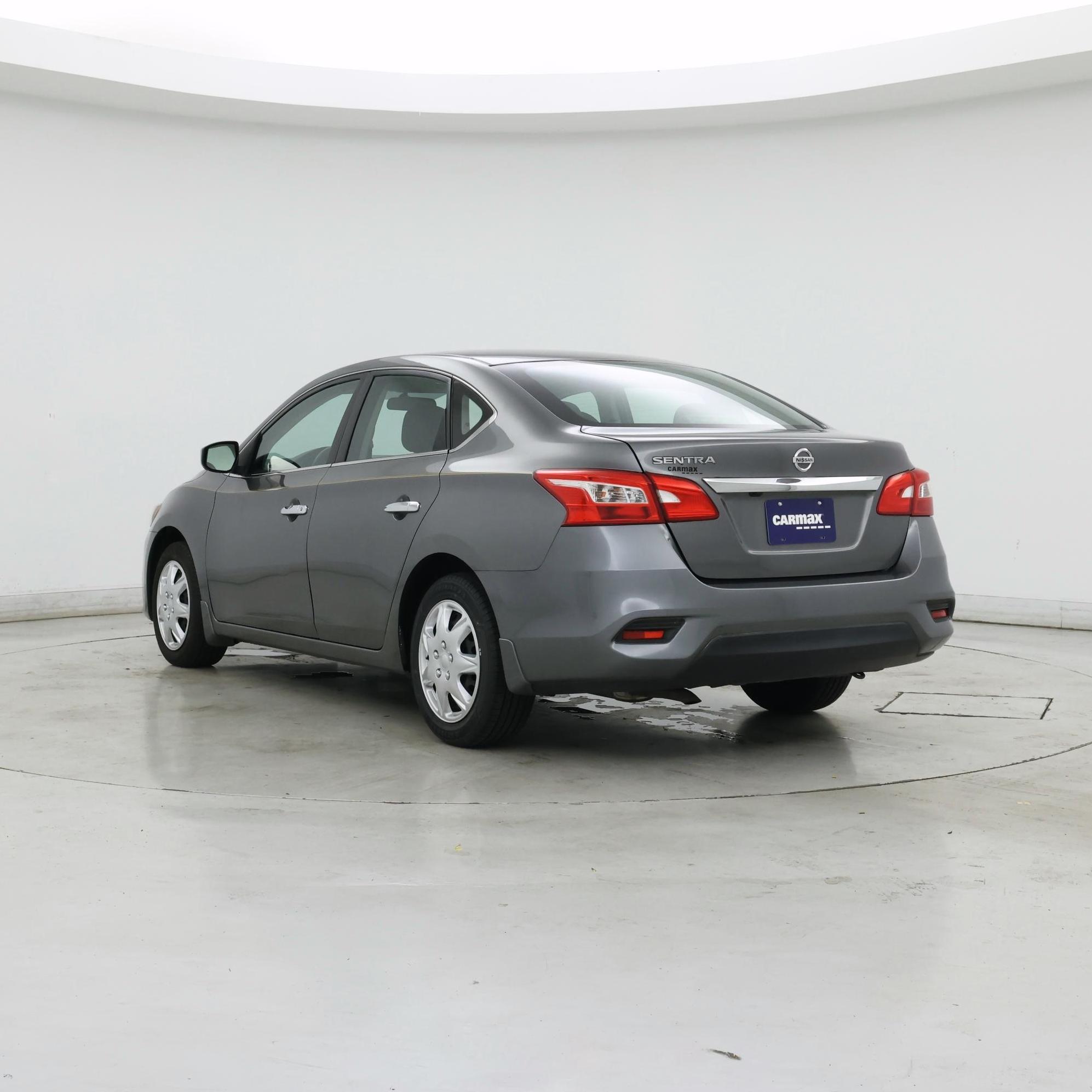 Thumbnail: 2019 Nissan Sentra - 2