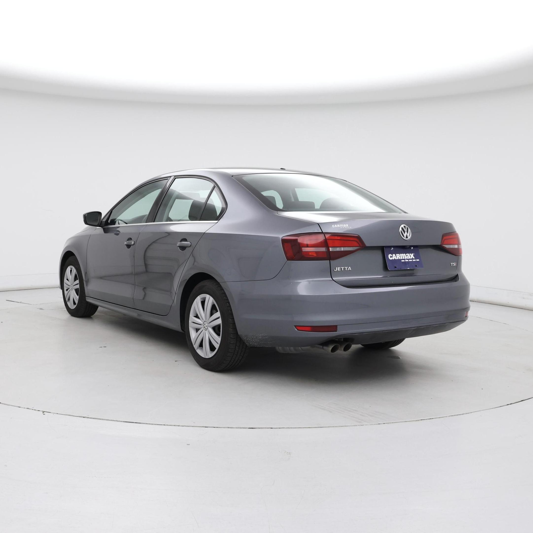 Thumbnail: 2017 Volkswagen Jetta - 2