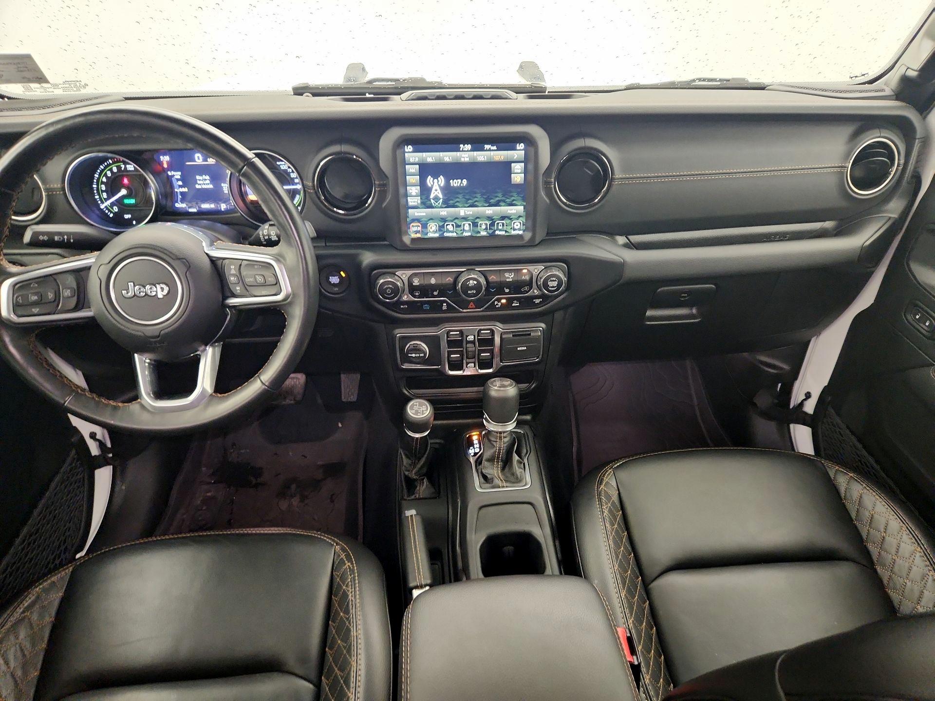 Thumbnail: 2022 Jeep Wrangler - 9