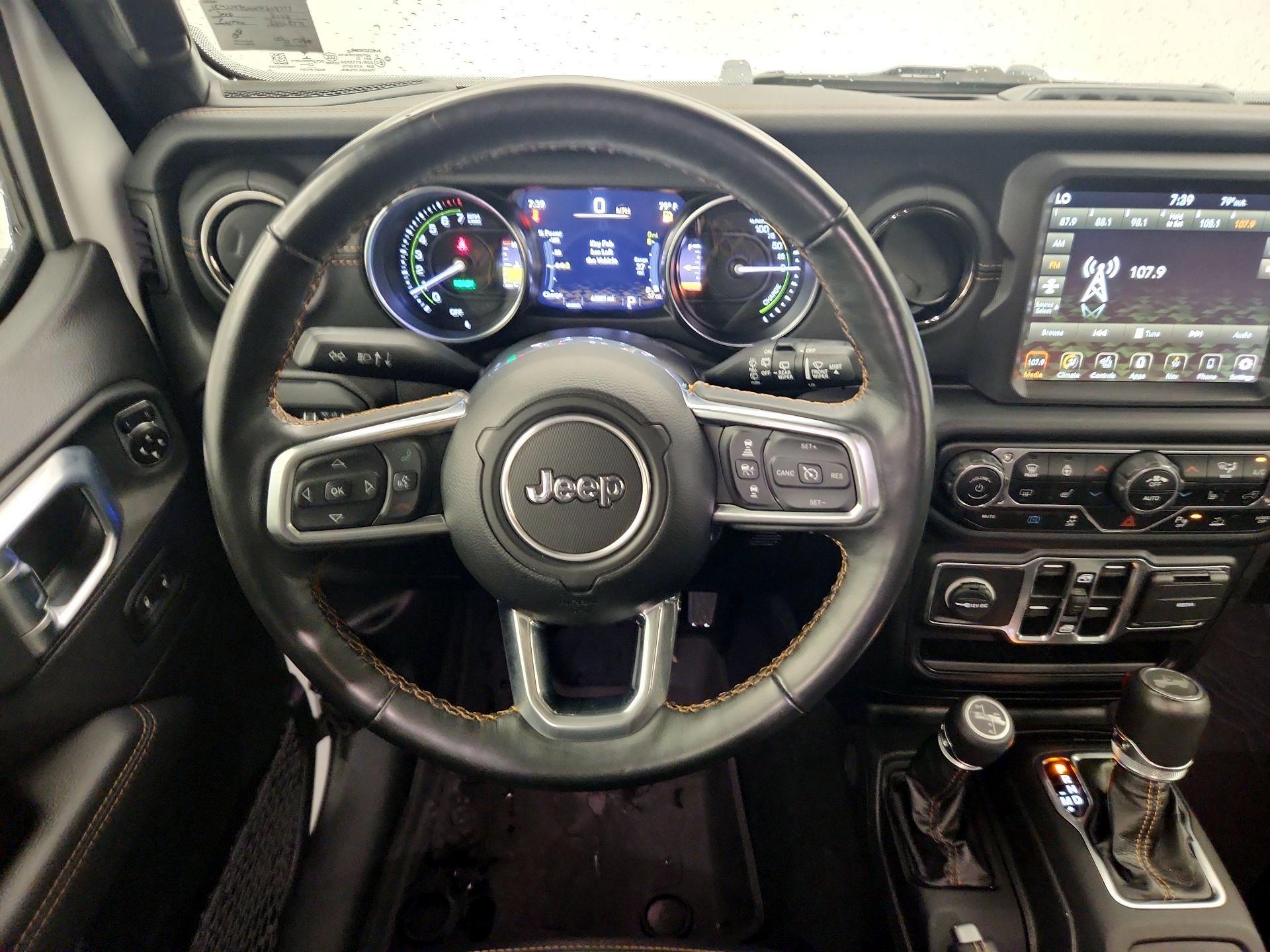 Thumbnail: 2022 Jeep Wrangler - 10