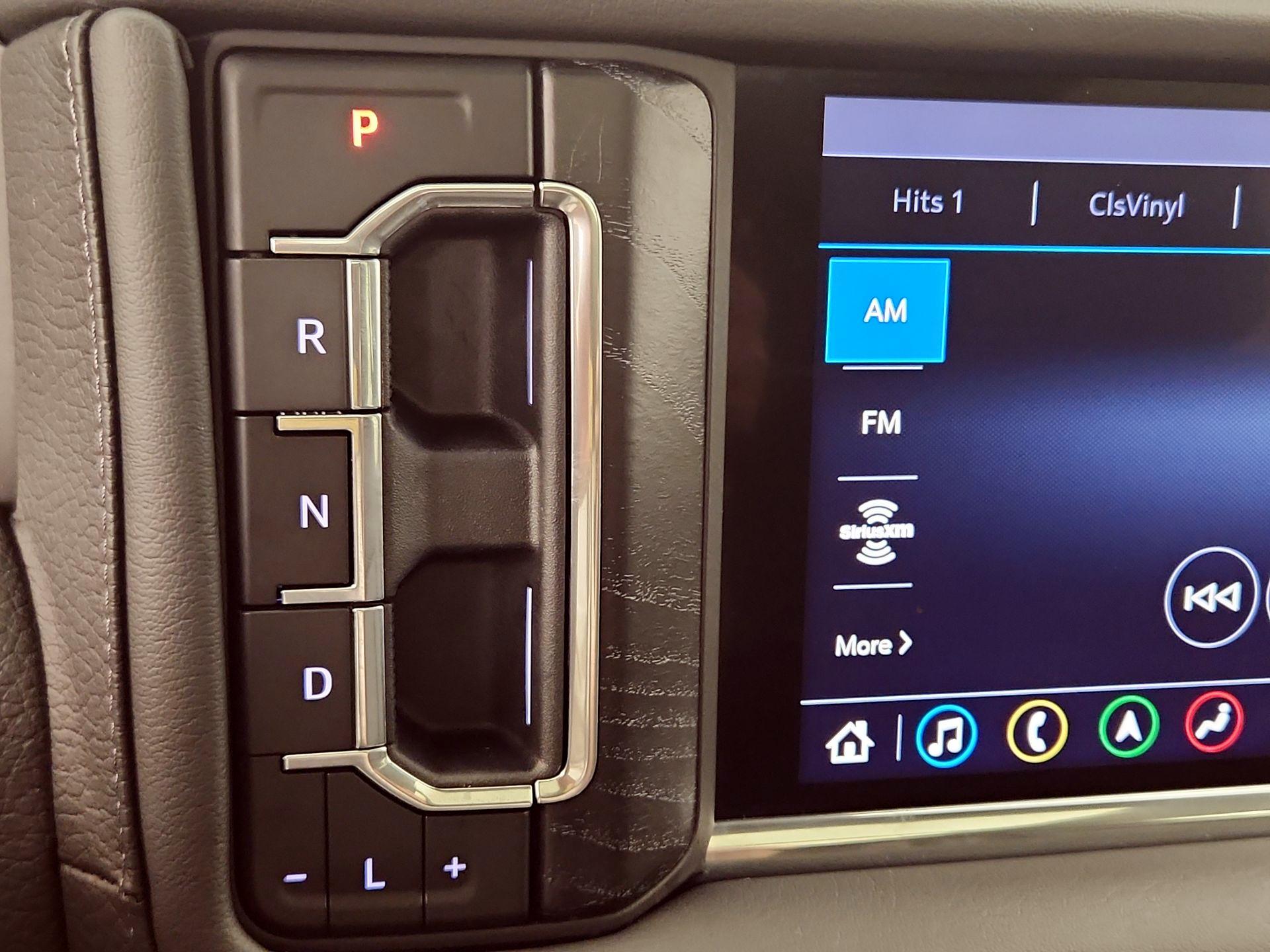 Thumbnail: 2021 GMC Yukon - 17