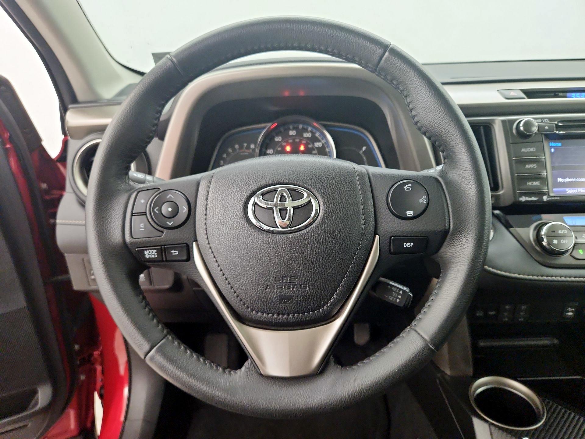 Thumbnail: 2014 Toyota RAV4 - 10