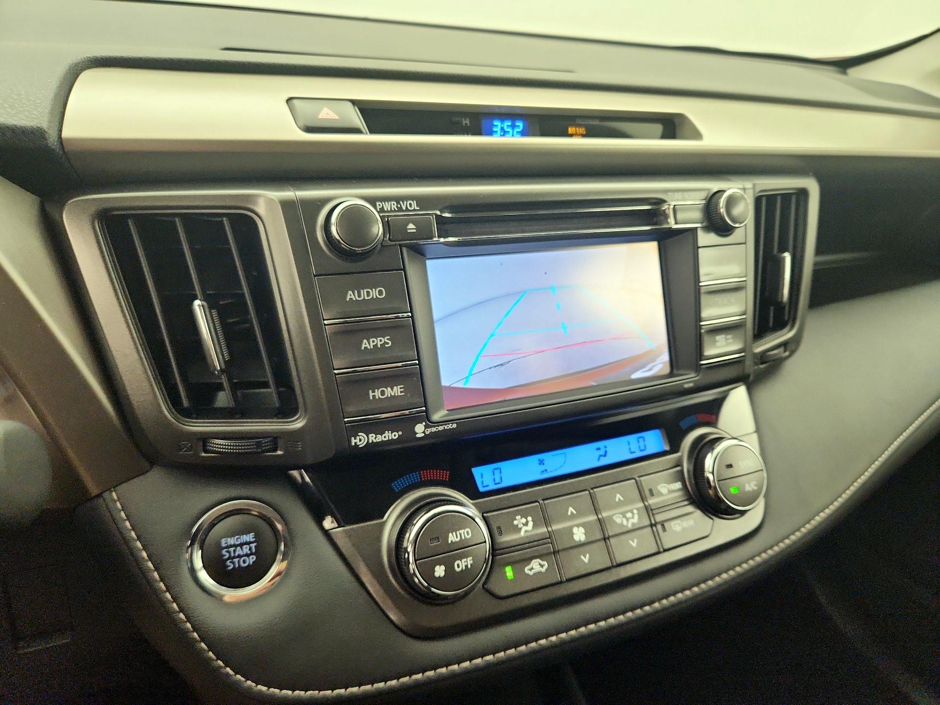 Thumbnail: 2014 Toyota RAV4 - 15