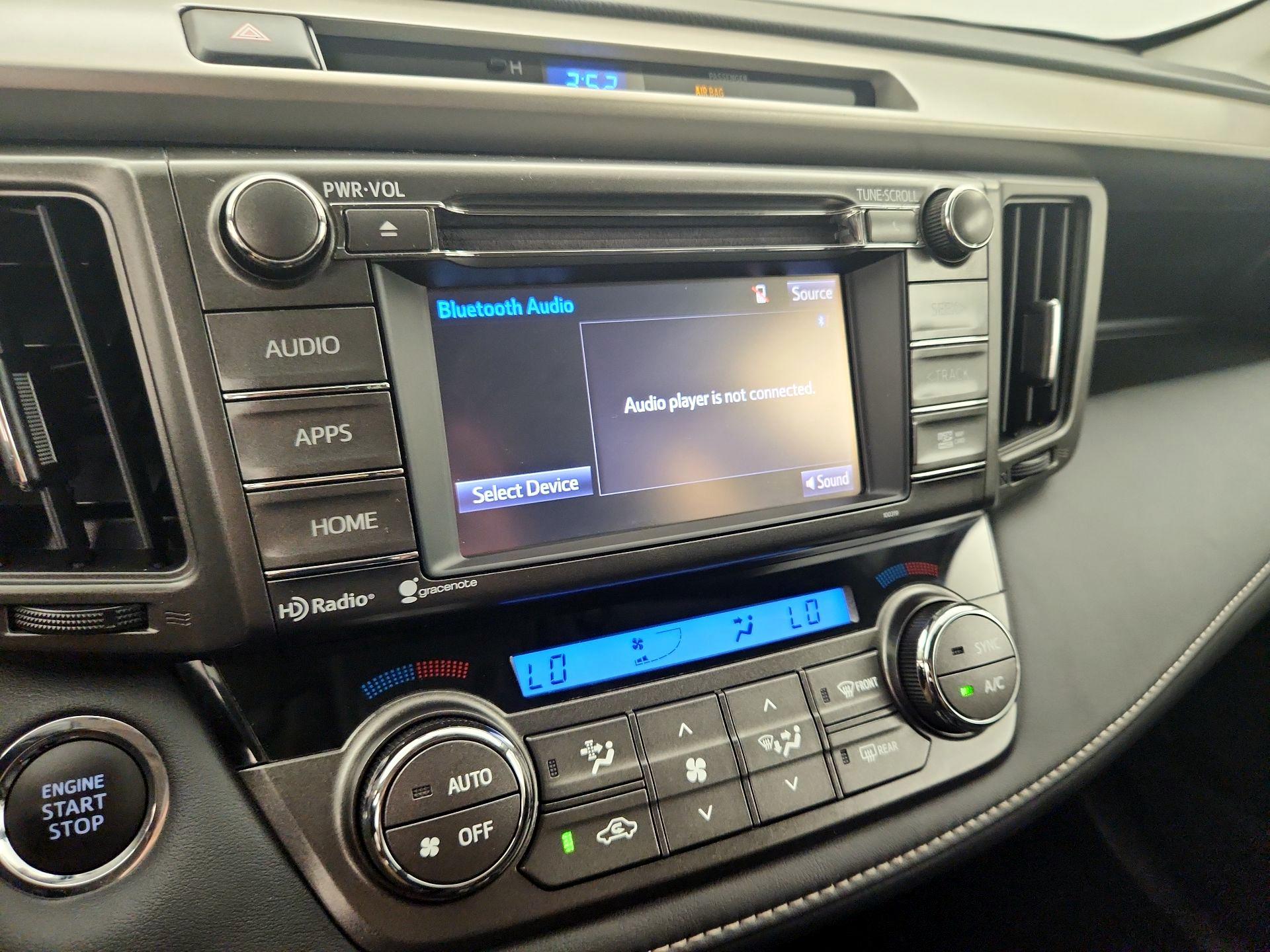 Thumbnail: 2014 Toyota RAV4 - 16