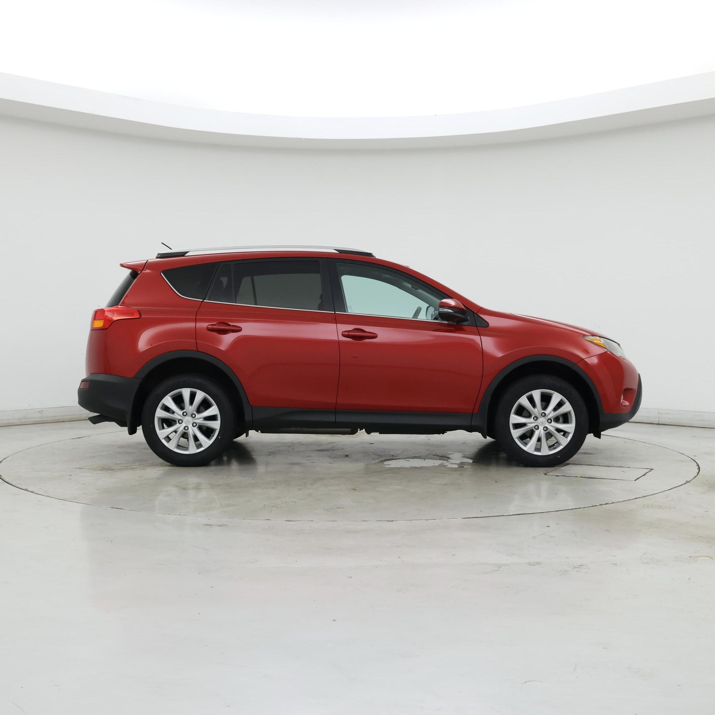 Thumbnail: 2014 Toyota RAV4 - 7