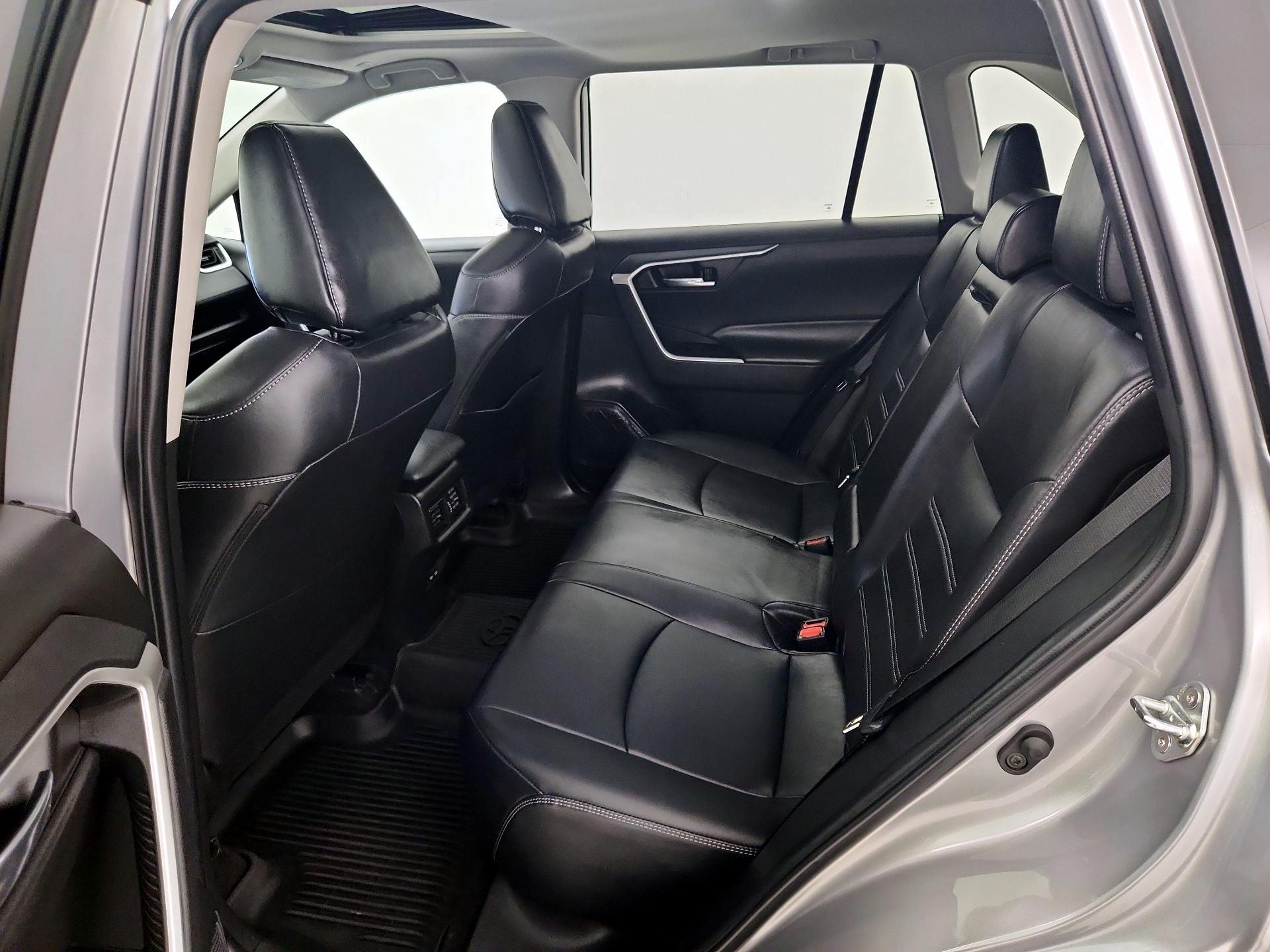 Thumbnail: 2023 Toyota RAV4 - 20