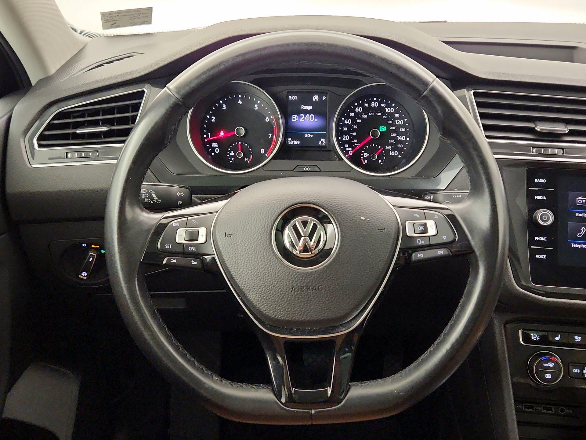 Thumbnail: 2018 Volkswagen Tiguan - 10