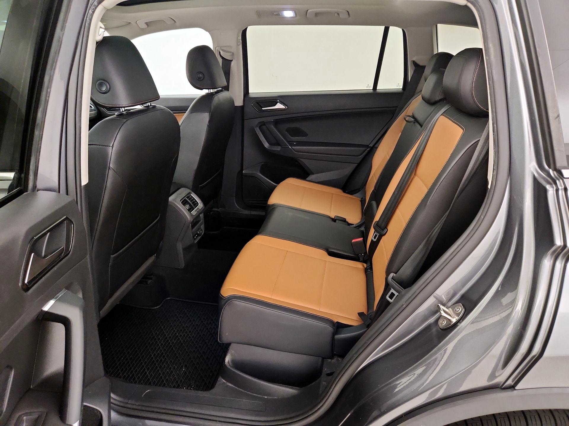 Thumbnail: 2018 Volkswagen Tiguan - 20