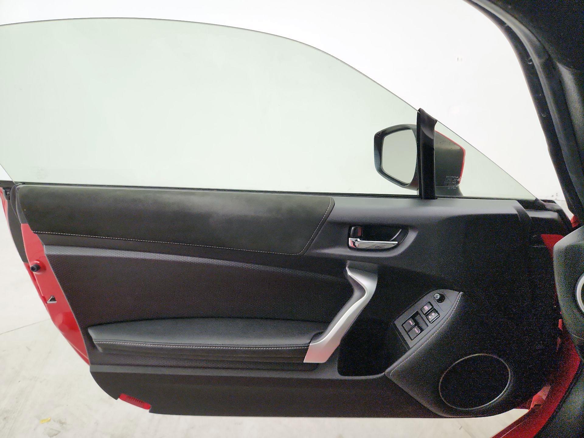 Thumbnail: 2020 Toyota 86 - 12