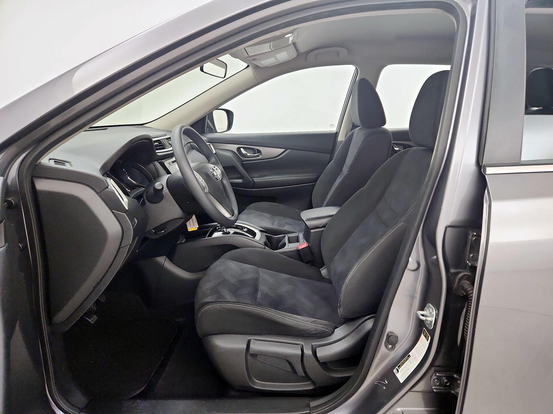 Thumbnail: 2015 Nissan Rogue - 11