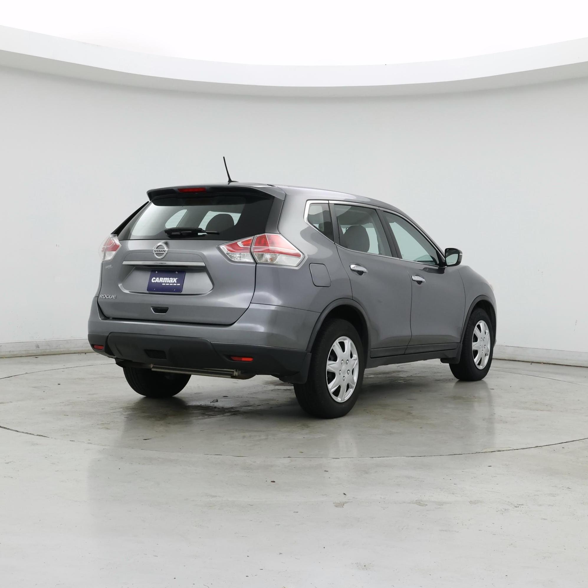 Thumbnail: 2015 Nissan Rogue - 8