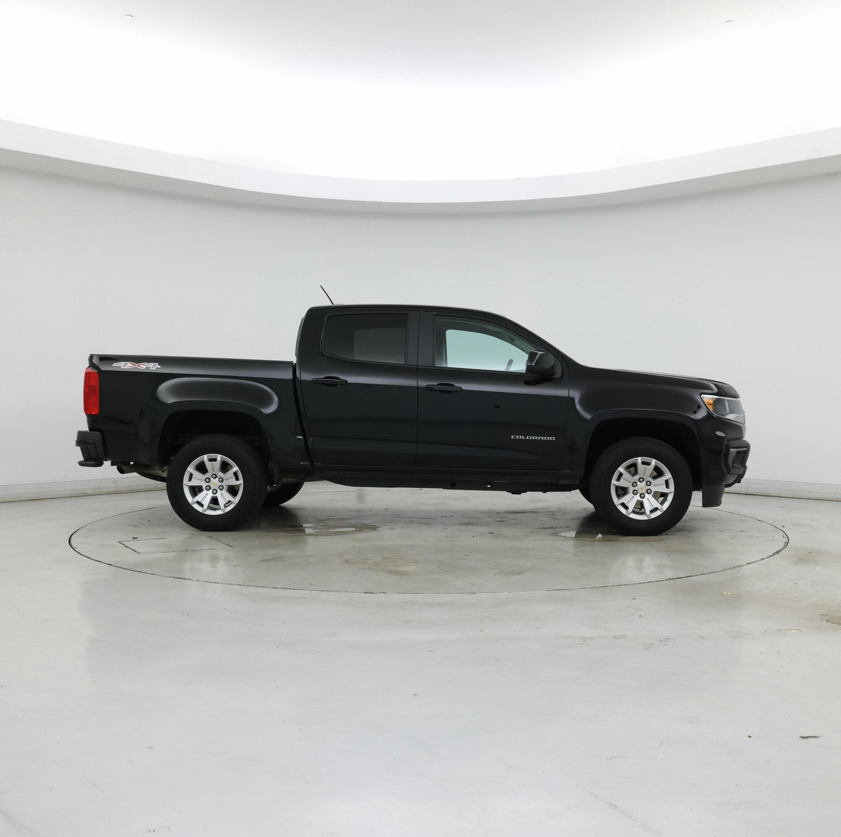Thumbnail: 2022 Chevrolet Colorado - 7