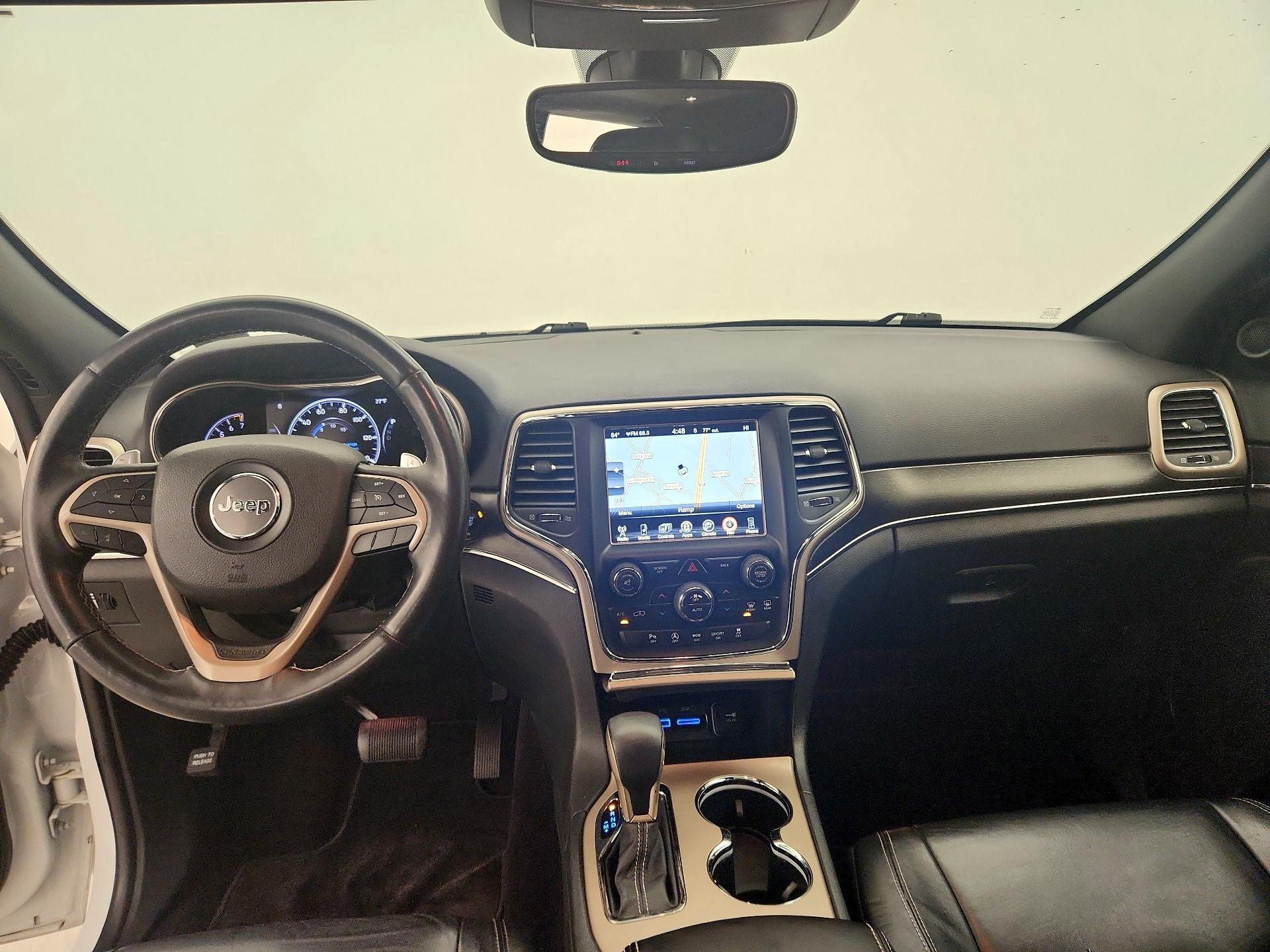 Thumbnail: 2017 Jeep Grand Cherokee - 9