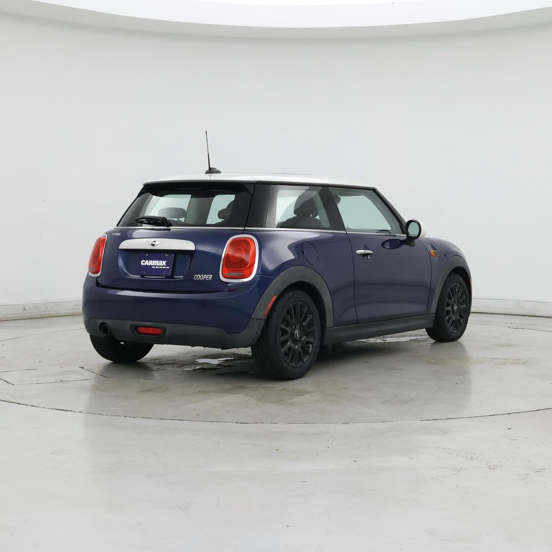 Thumbnail: 2015 MINI Cooper Hardtop - 8