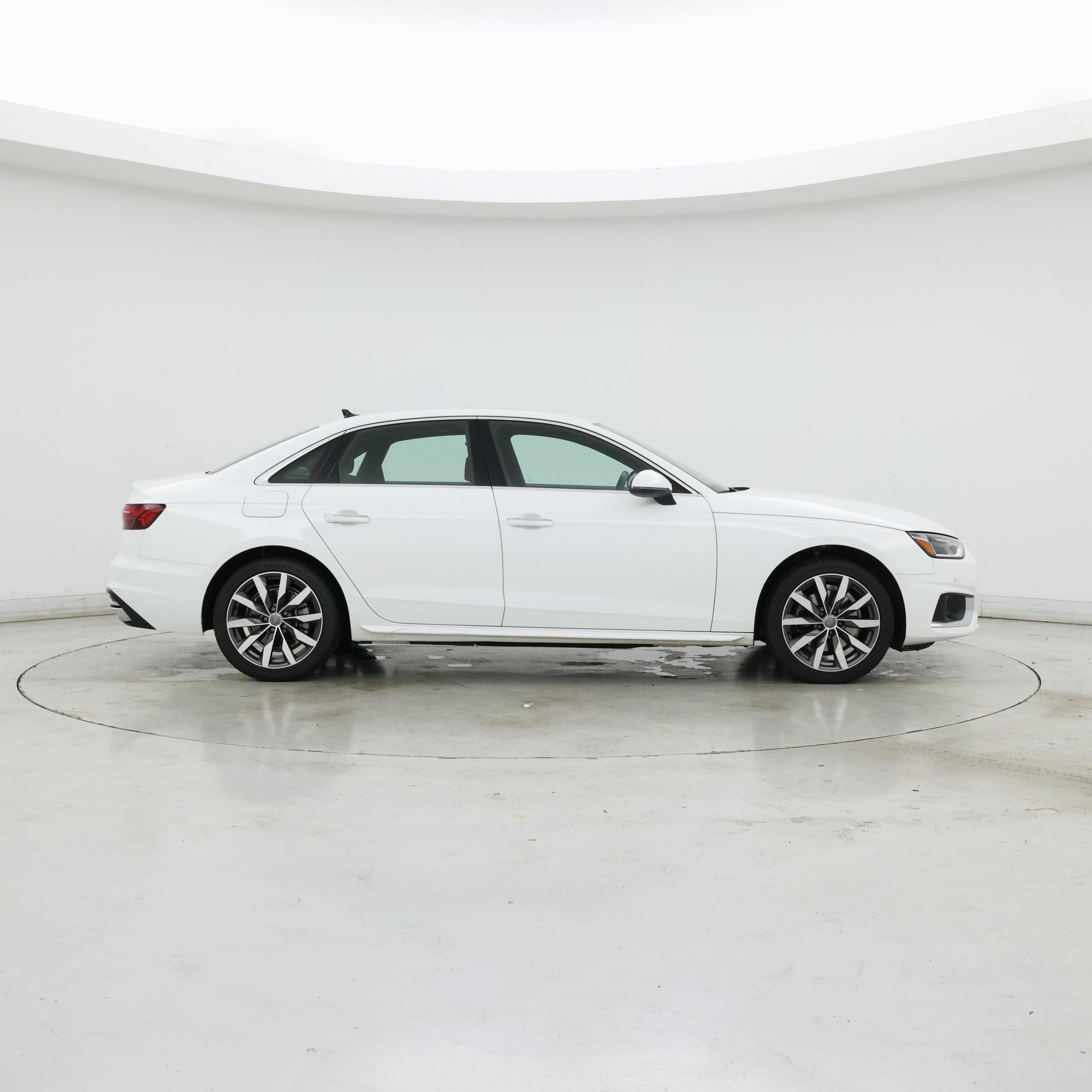 Thumbnail: 2021 Audi A4 - 7