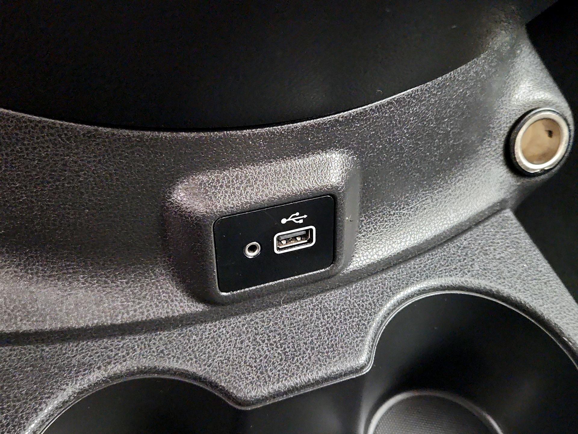 Thumbnail: 2019 Nissan Versa - 17