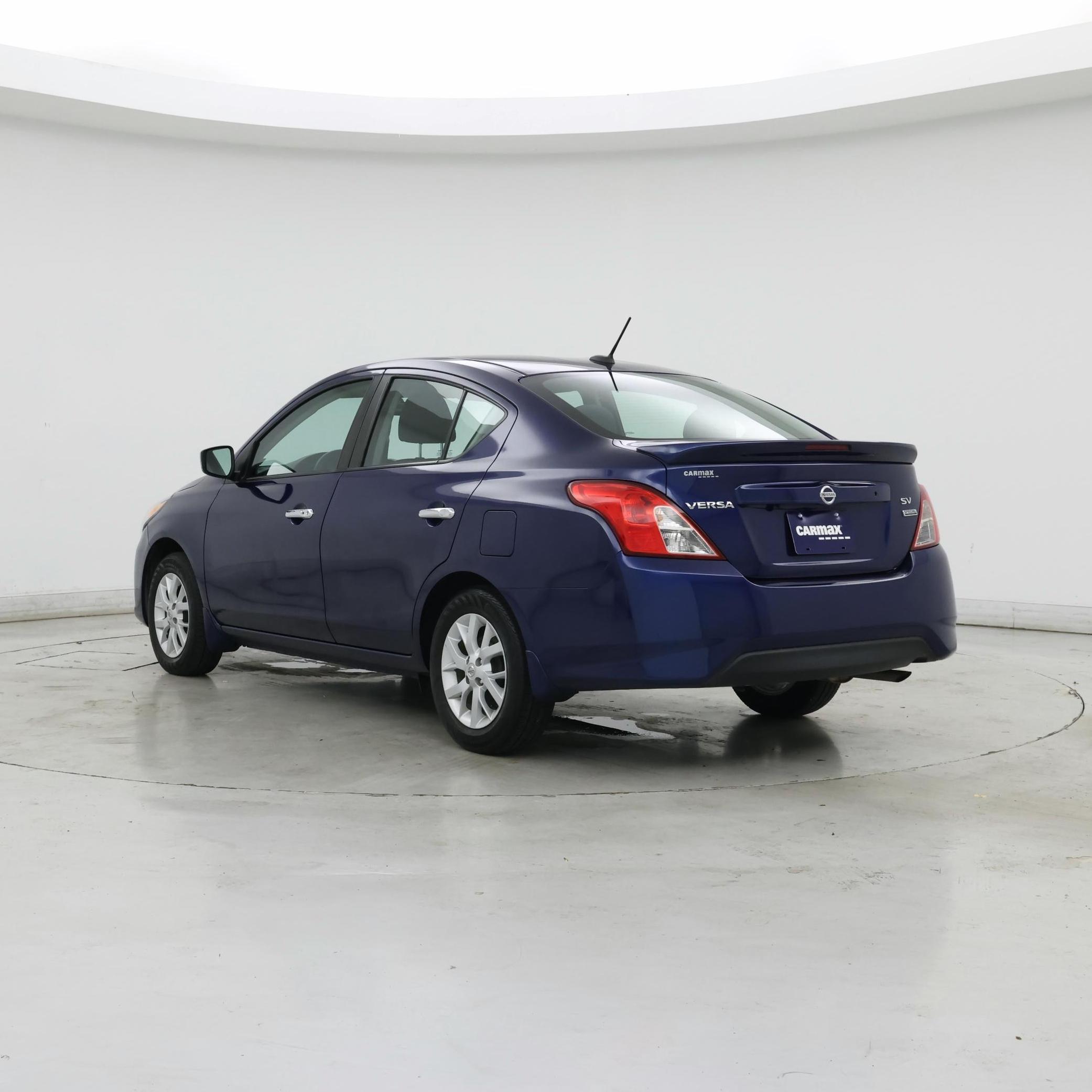 Thumbnail: 2019 Nissan Versa - 2