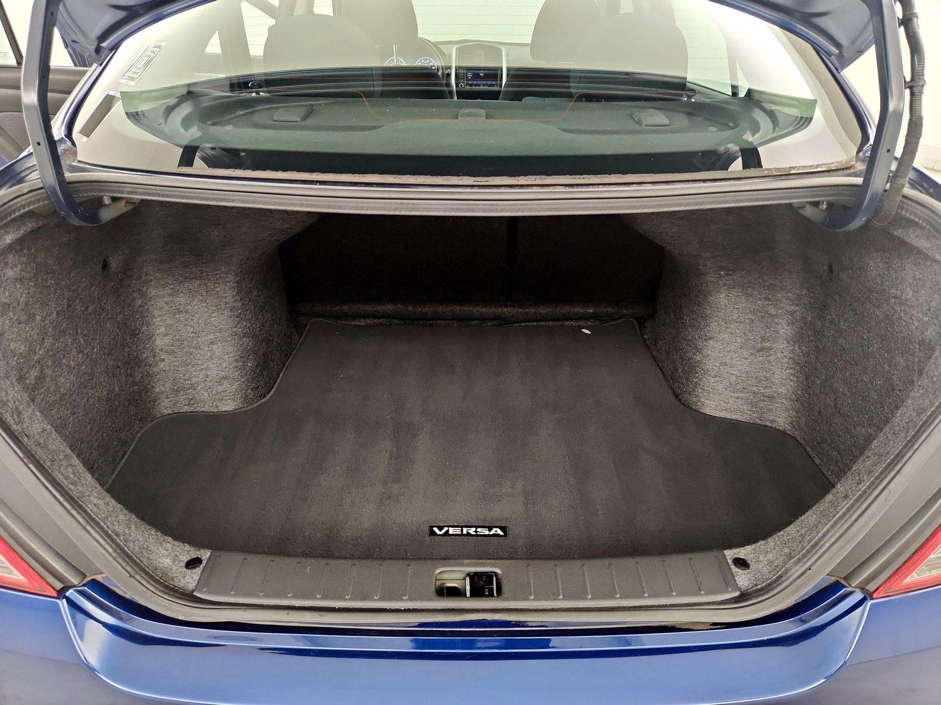 Thumbnail: 2019 Nissan Versa - 19