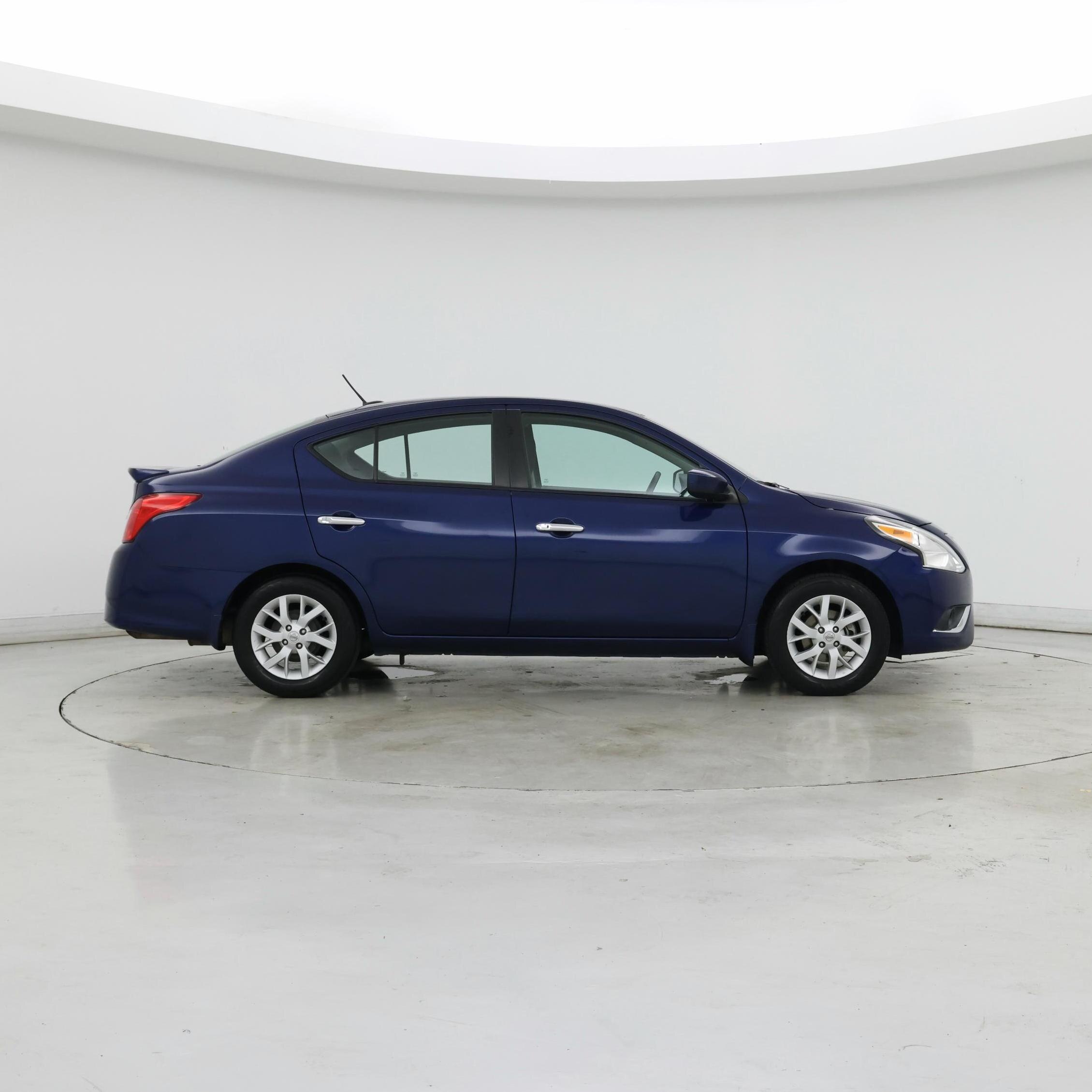Thumbnail: 2019 Nissan Versa - 7