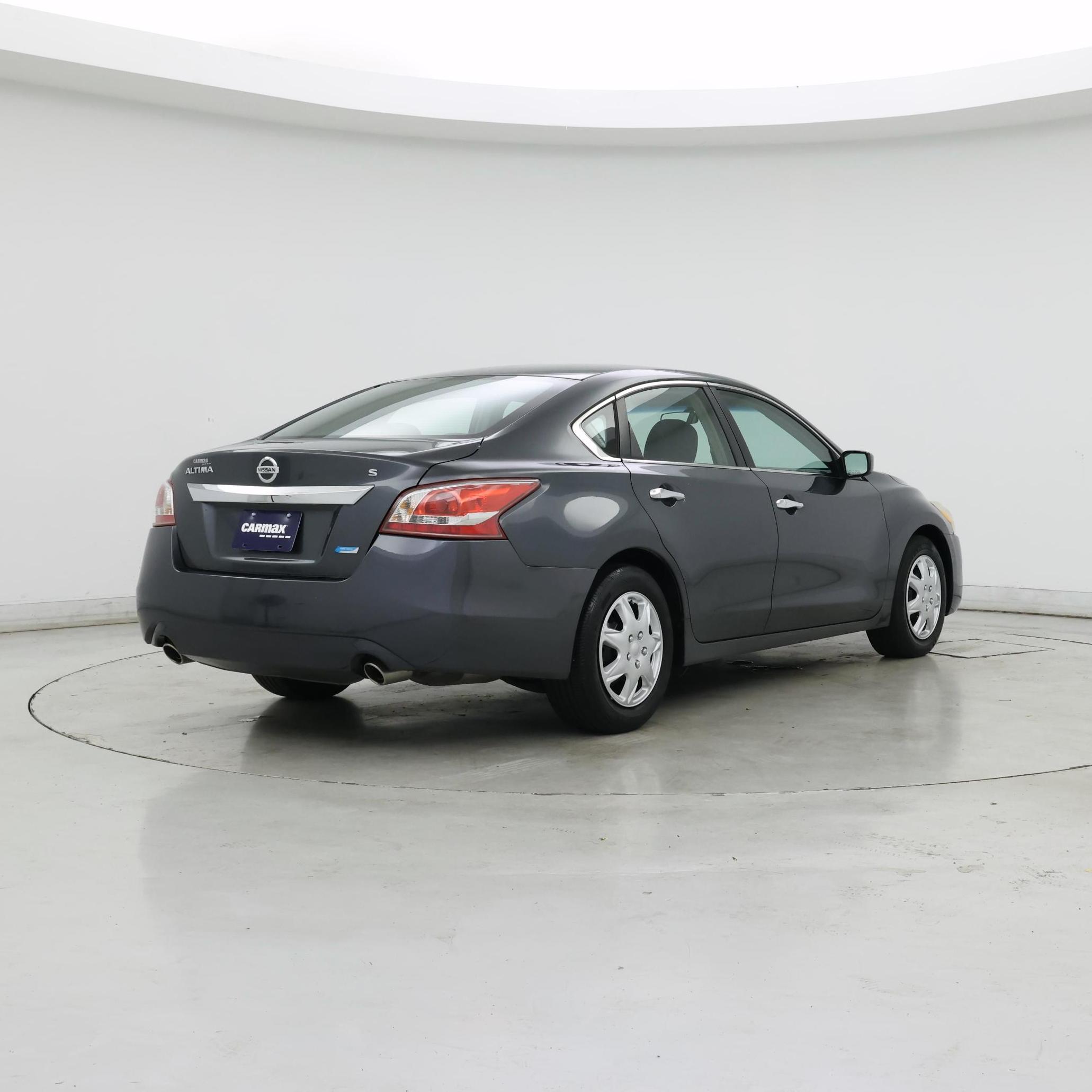 Thumbnail: 2013 Nissan Altima - 8