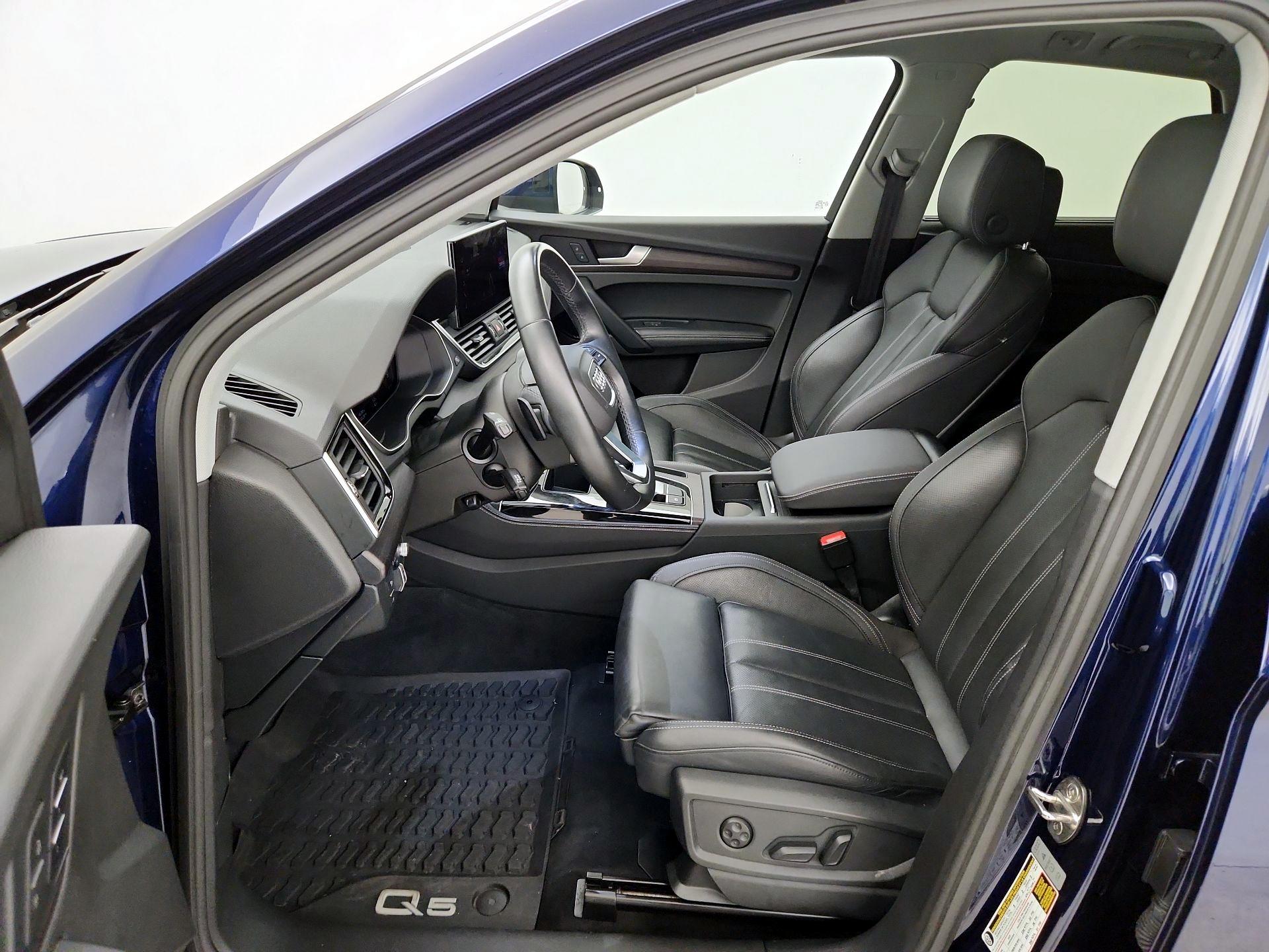 Thumbnail: 2021 Audi Q5 - 11