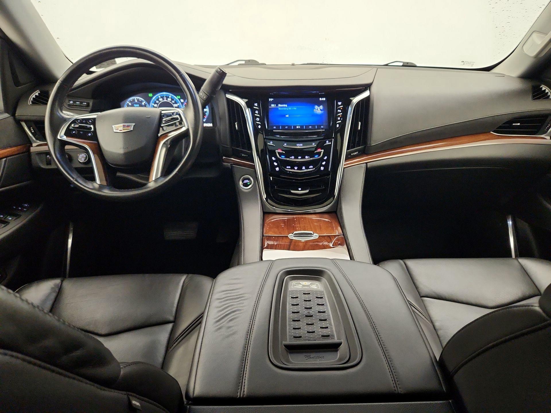 Thumbnail: 2015 Cadillac Escalade - 9