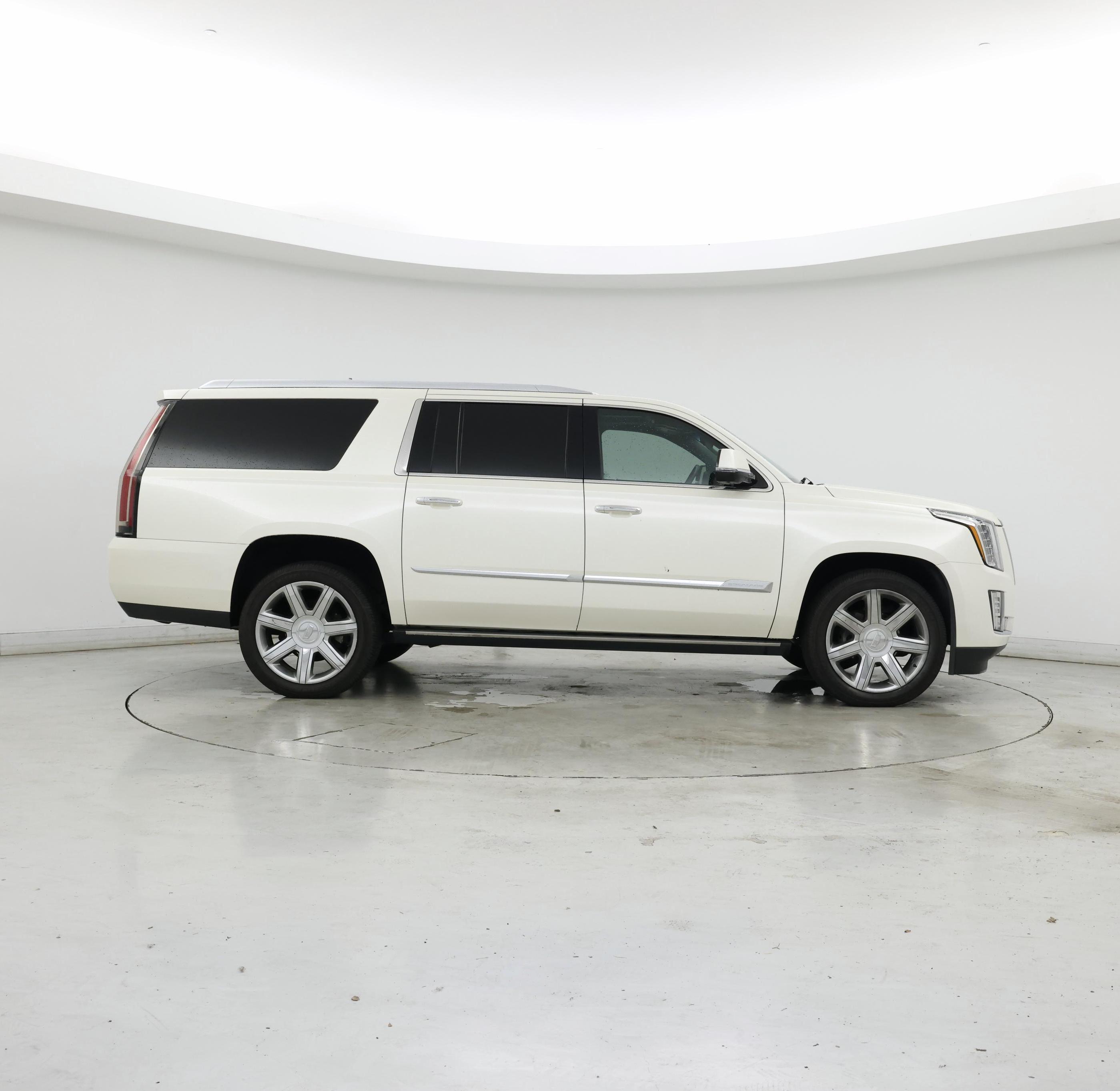 Thumbnail: 2015 Cadillac Escalade - 7