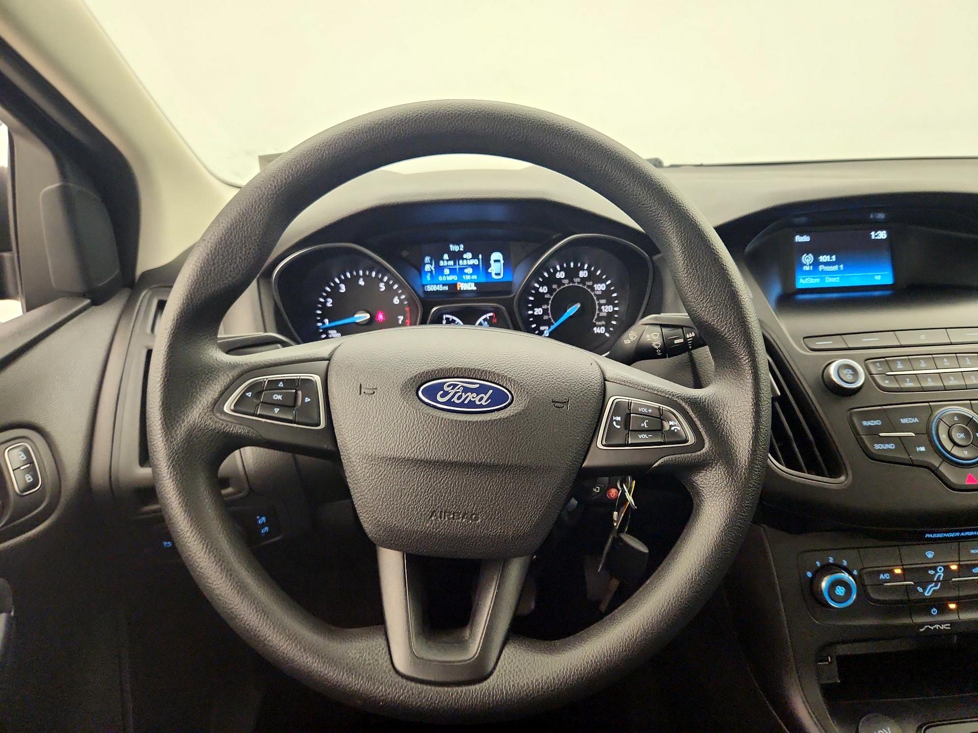 Thumbnail: 2018 Ford Focus - 10