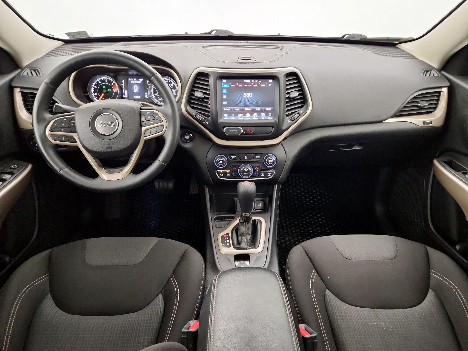 Thumbnail: 2017 Jeep Cherokee - 9
