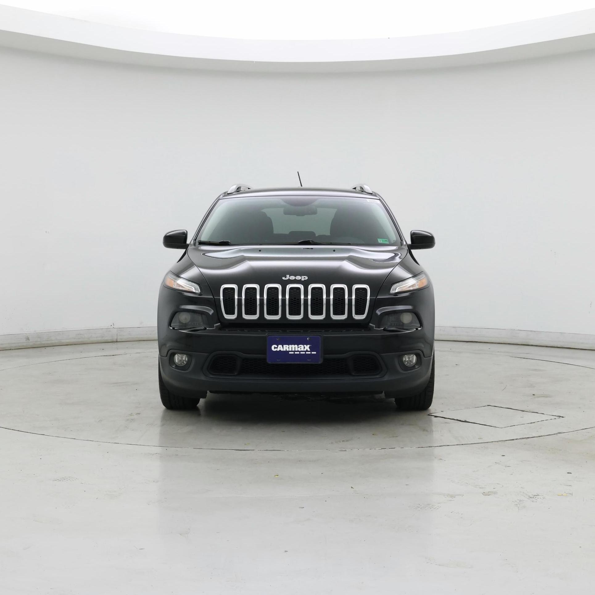 Thumbnail: 2017 Jeep Cherokee - 5